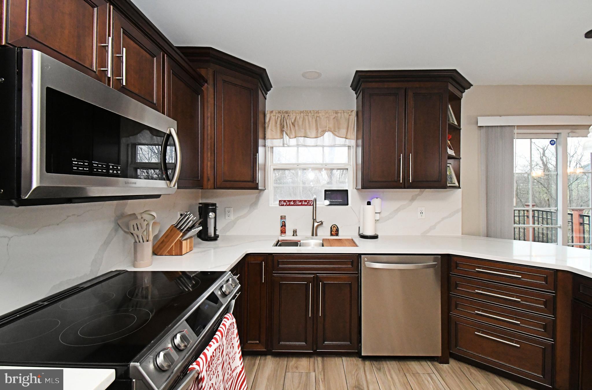 BEECHWOOD - Residential