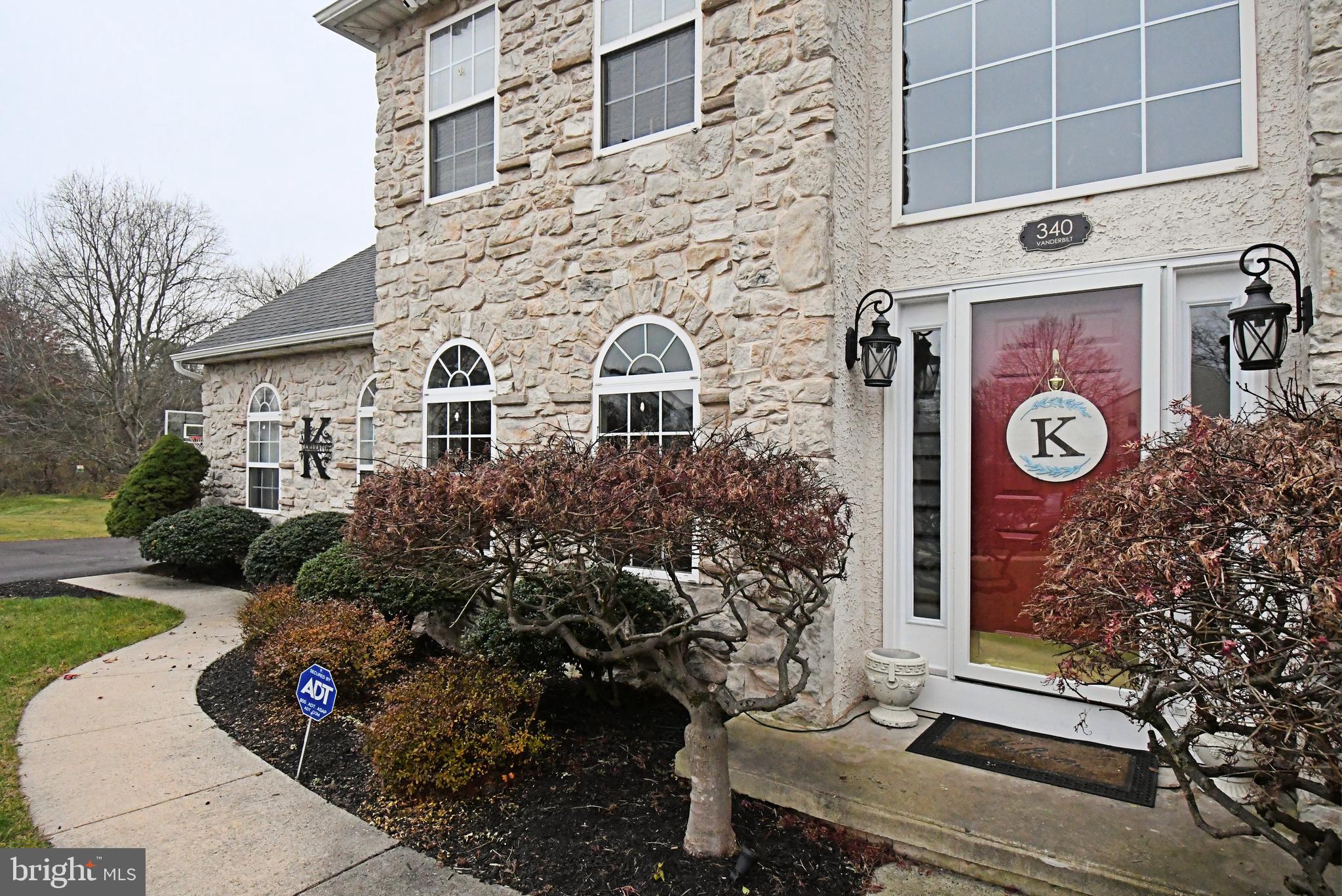 BEECHWOOD - Residential