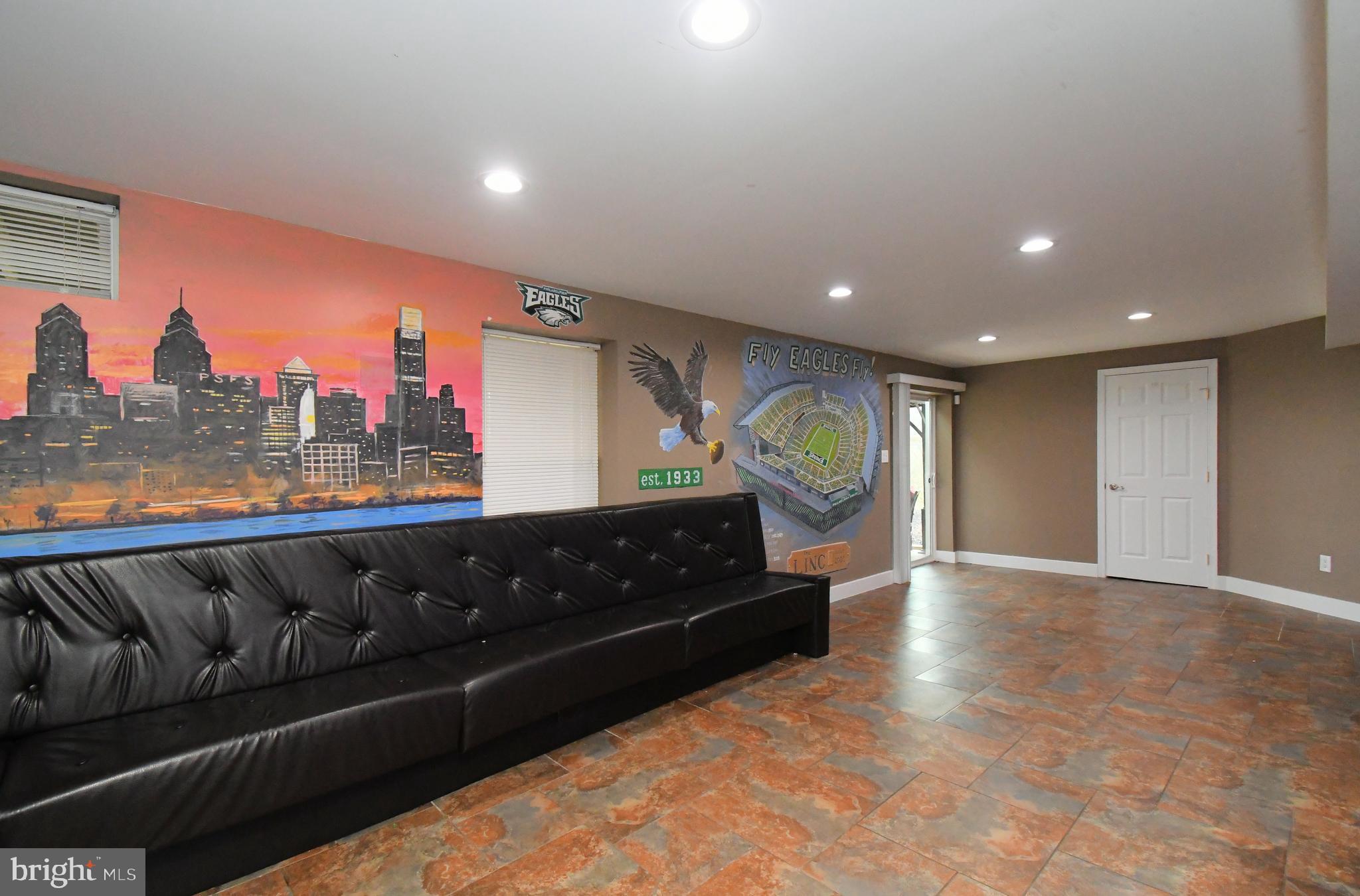 BEECHWOOD - Residential