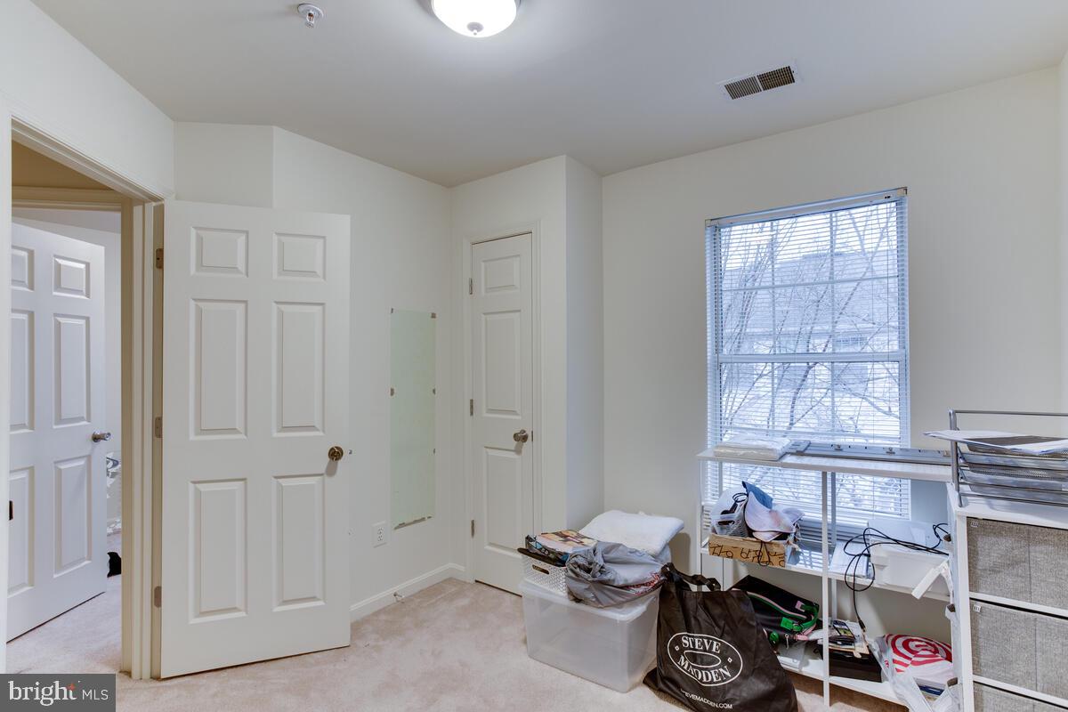 KINGSLEY HALL - Residential Lease