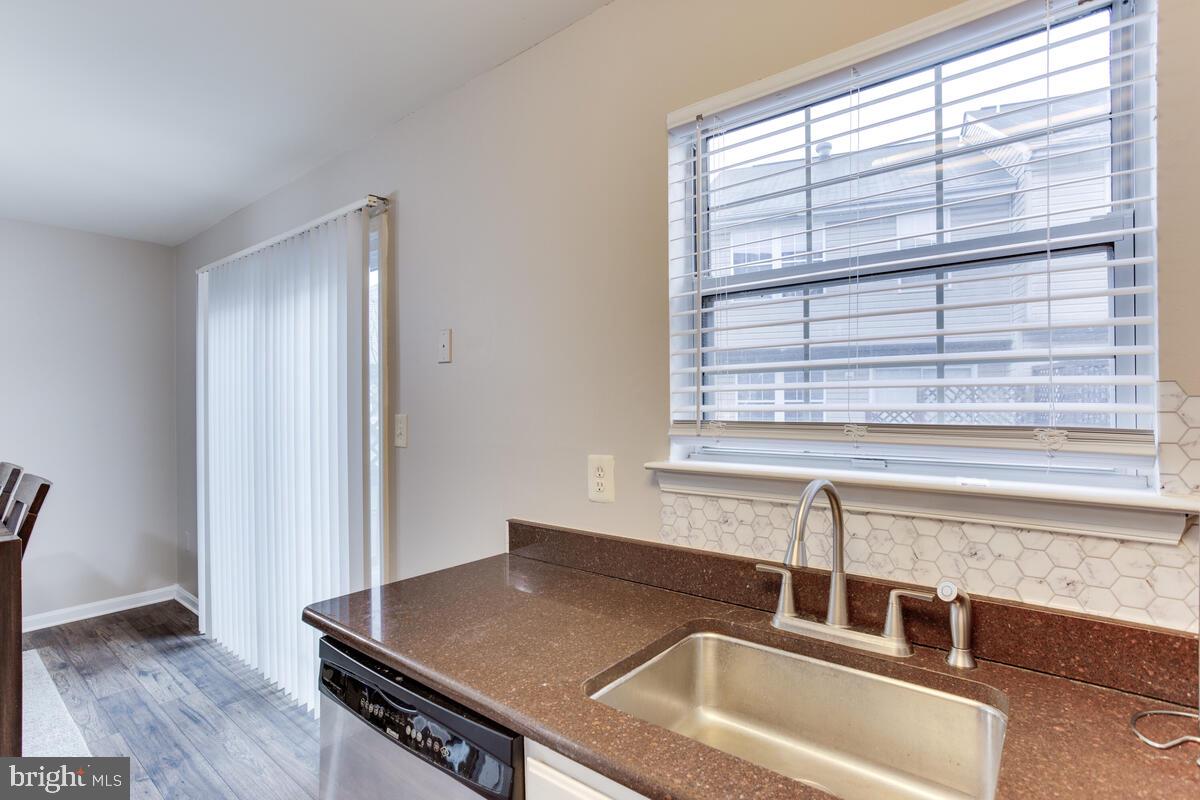 KINGSLEY HALL - Residential Lease