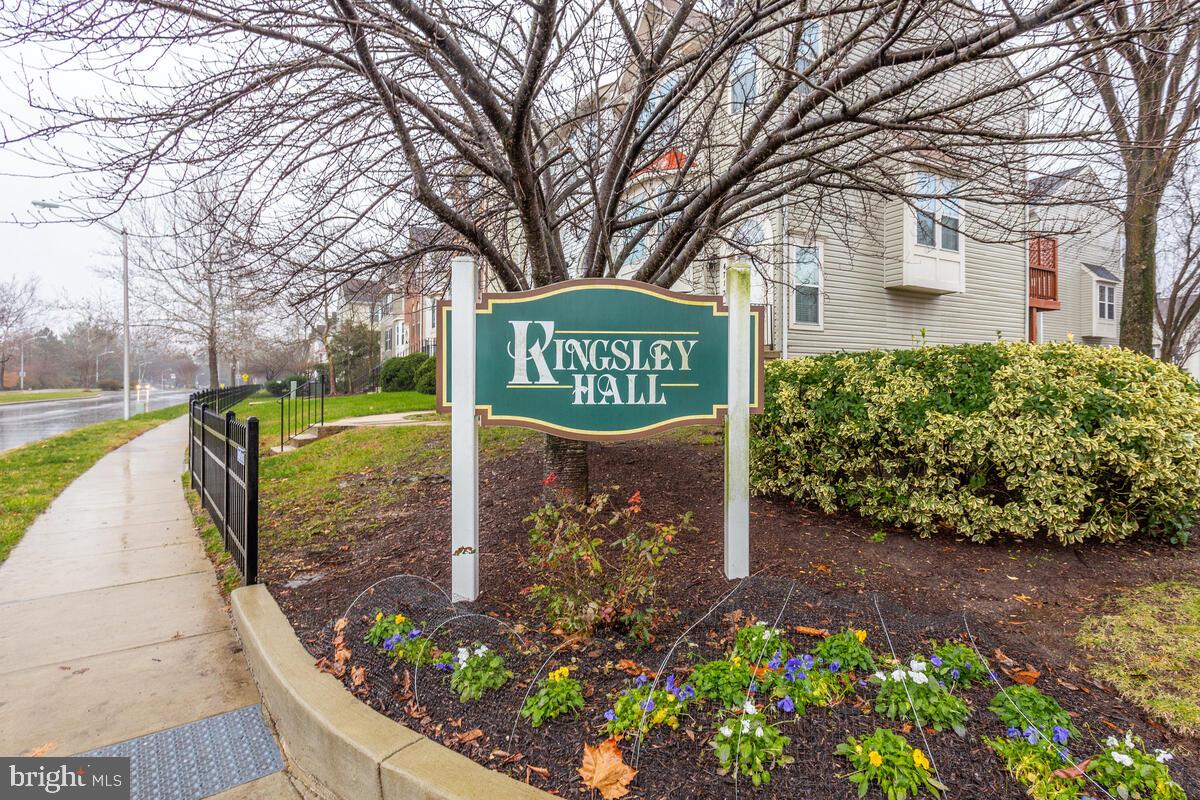 KINGSLEY HALL - Residential Lease