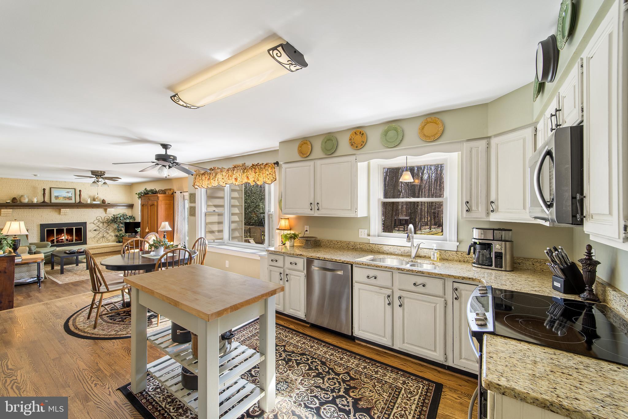 STEEPLECHASE WOODS - Residential