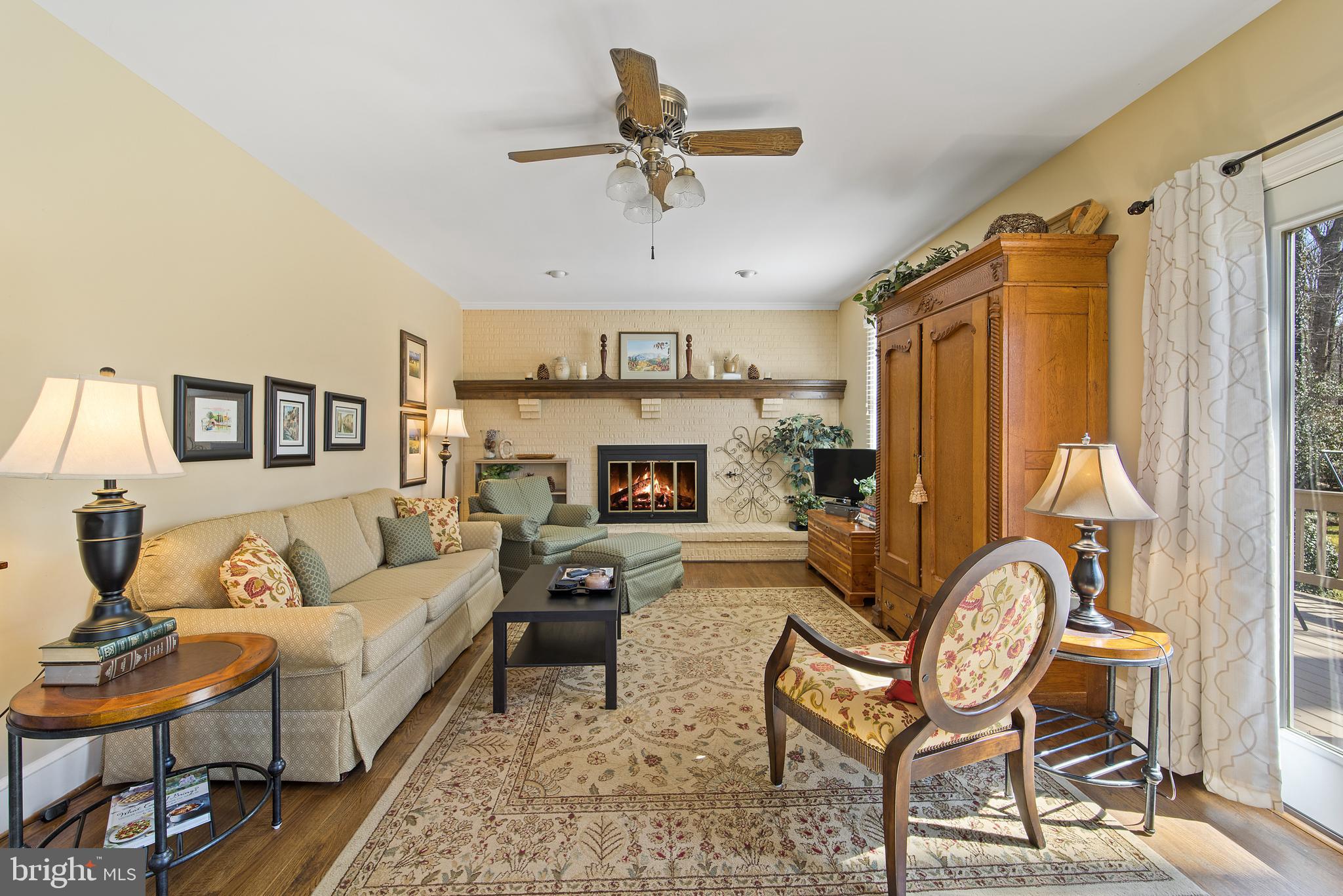 STEEPLECHASE WOODS - Residential