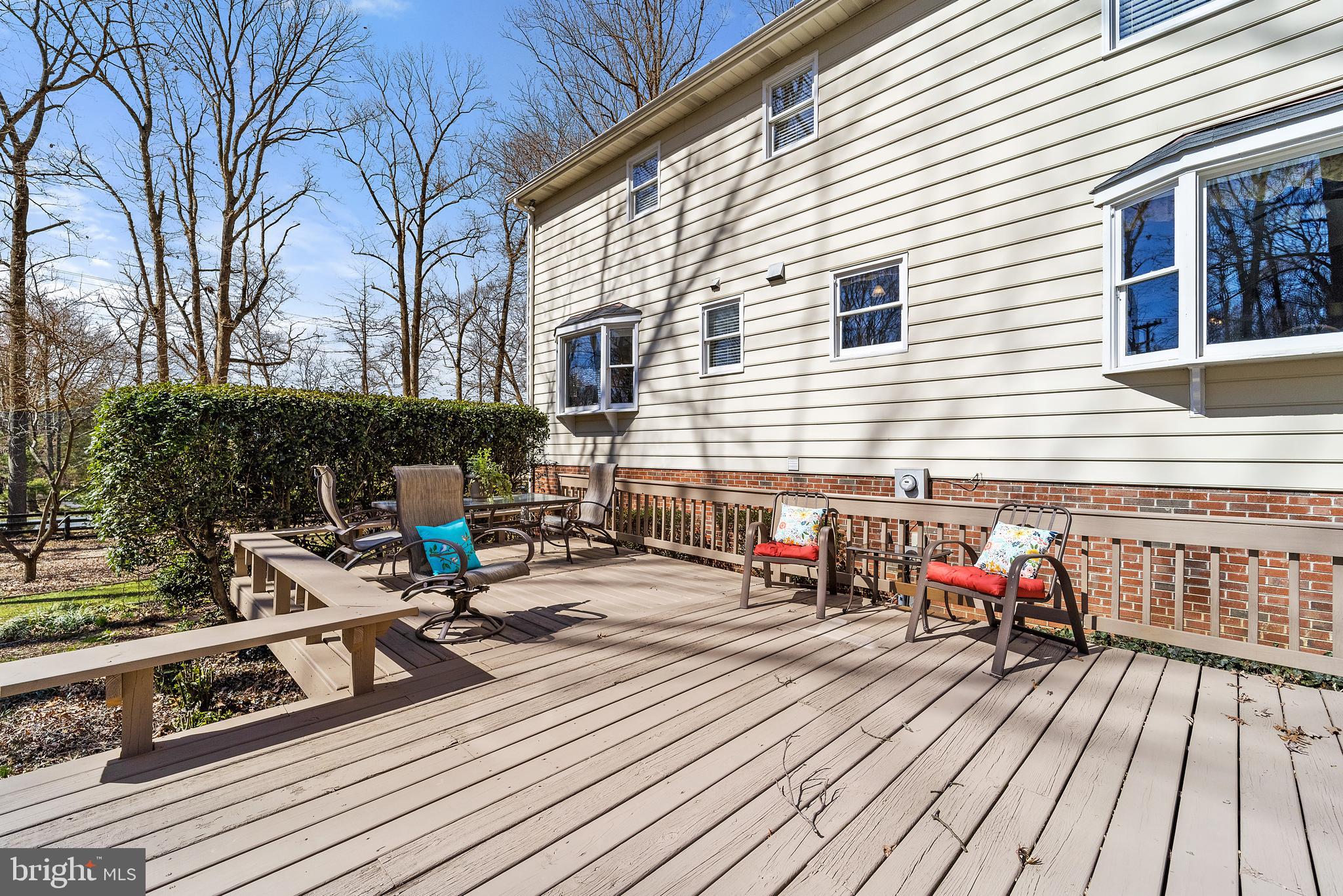 STEEPLECHASE WOODS - Residential