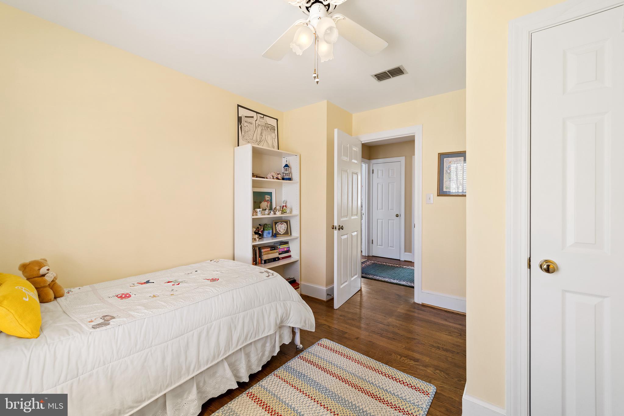 STEEPLECHASE WOODS - Residential