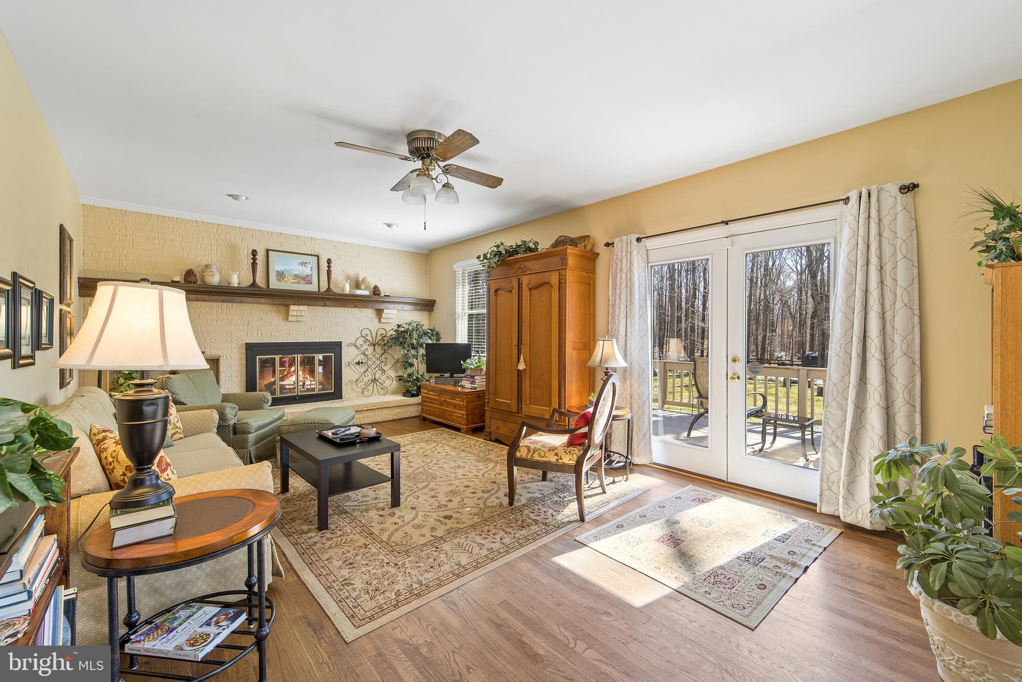 STEEPLECHASE WOODS - Residential