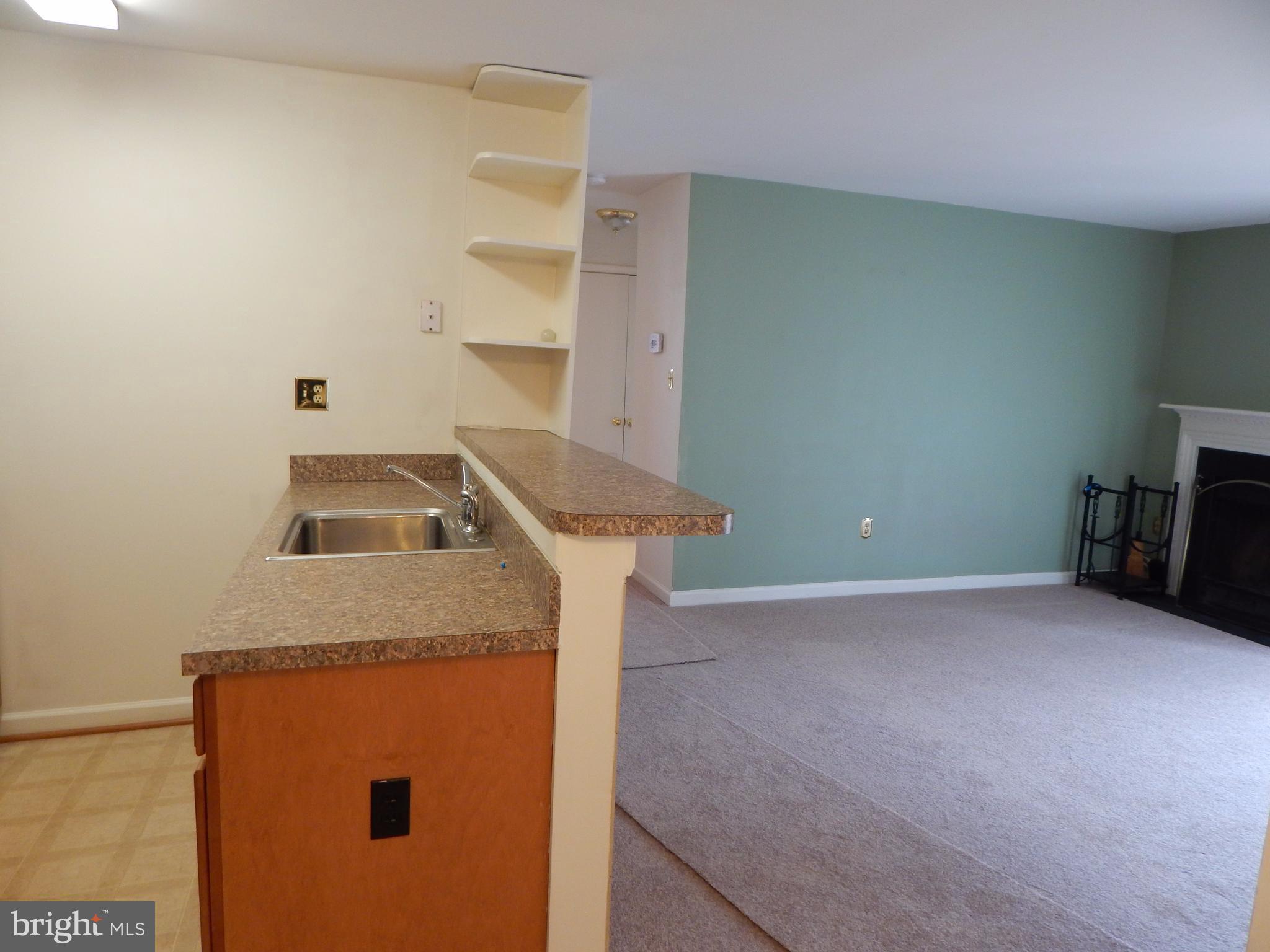 CLUSTERS AT WOODLAWN - Residential