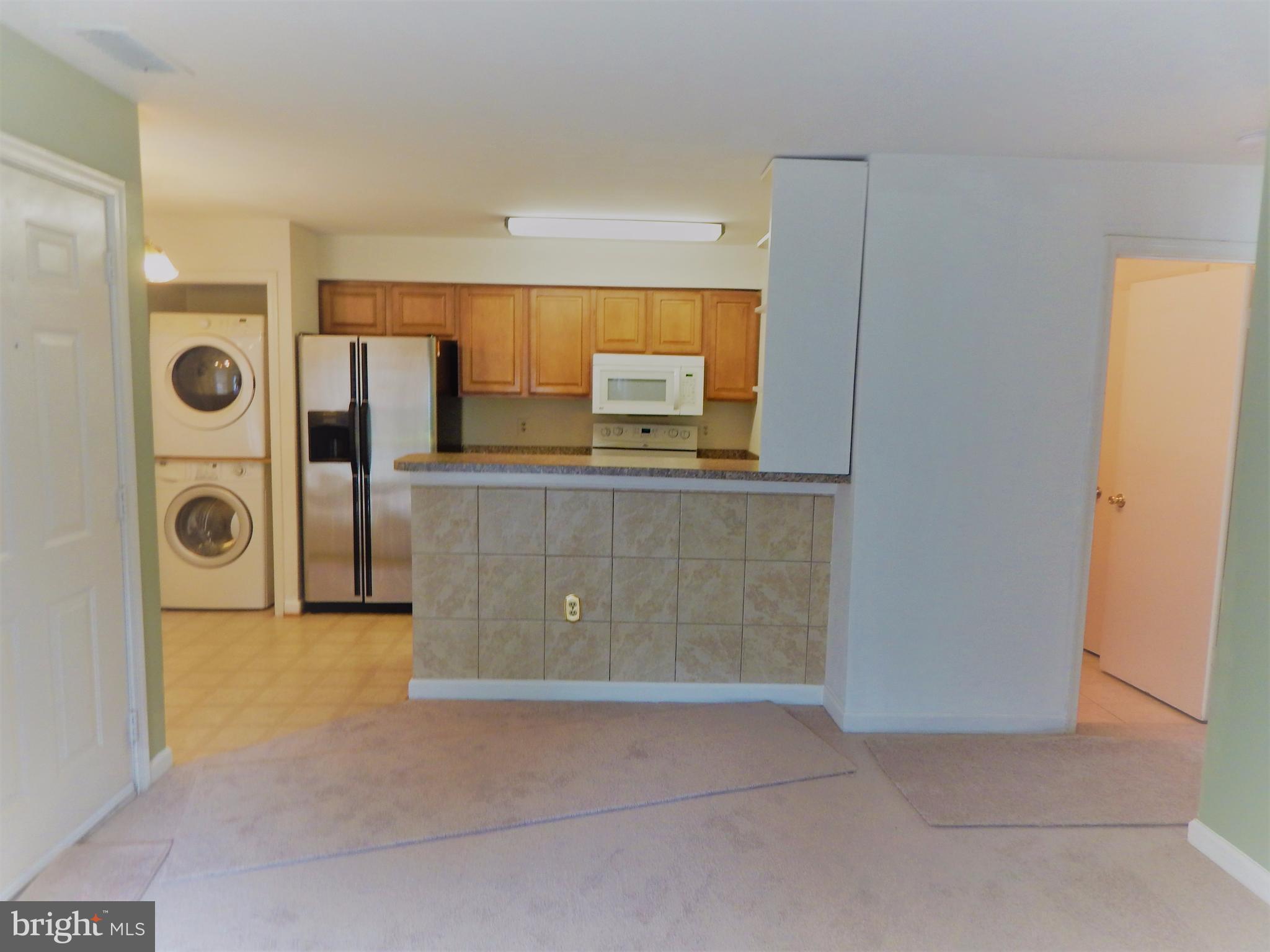 CLUSTERS AT WOODLAWN - Residential