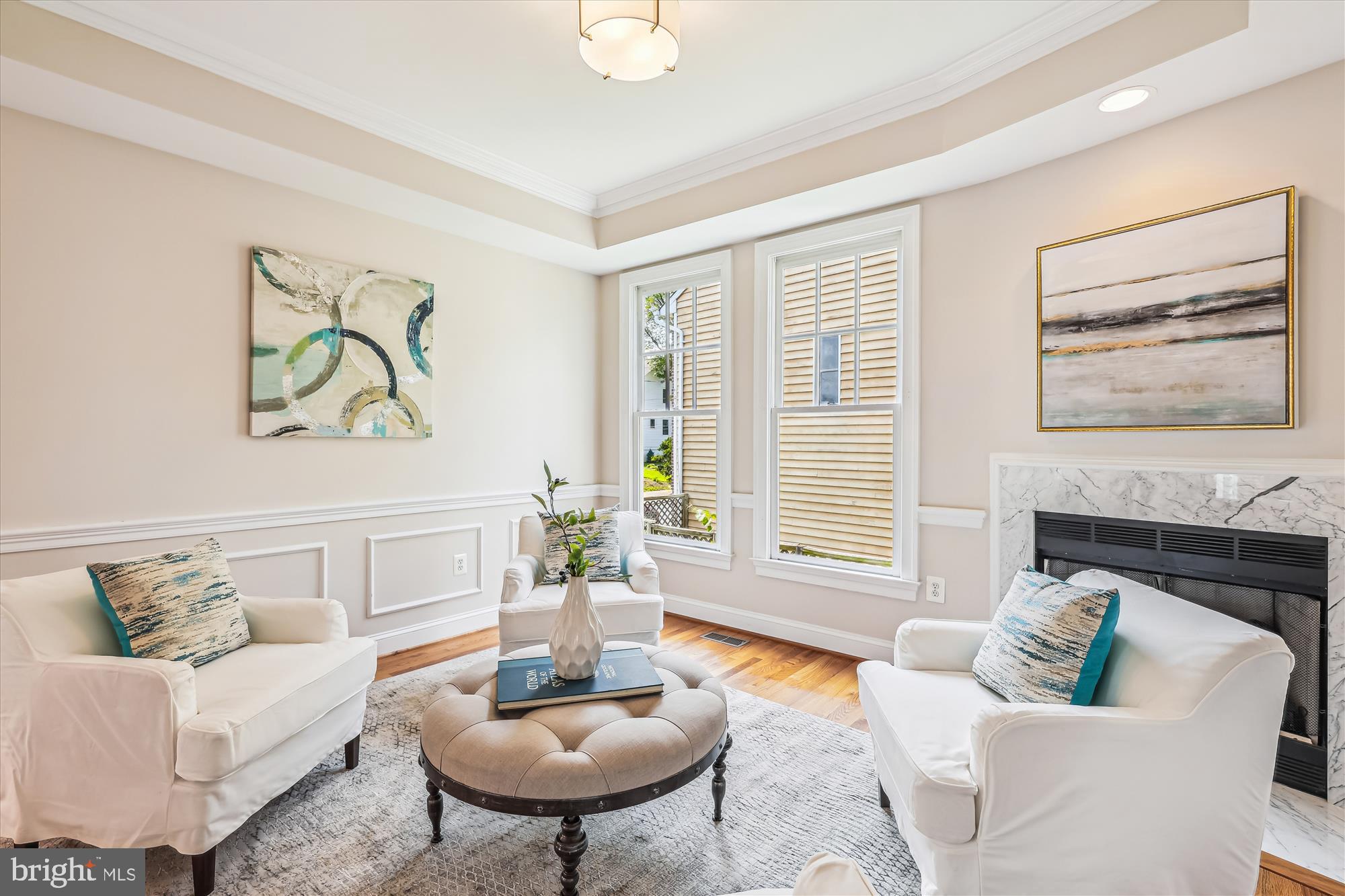 LEE HEIGHTS - Residential