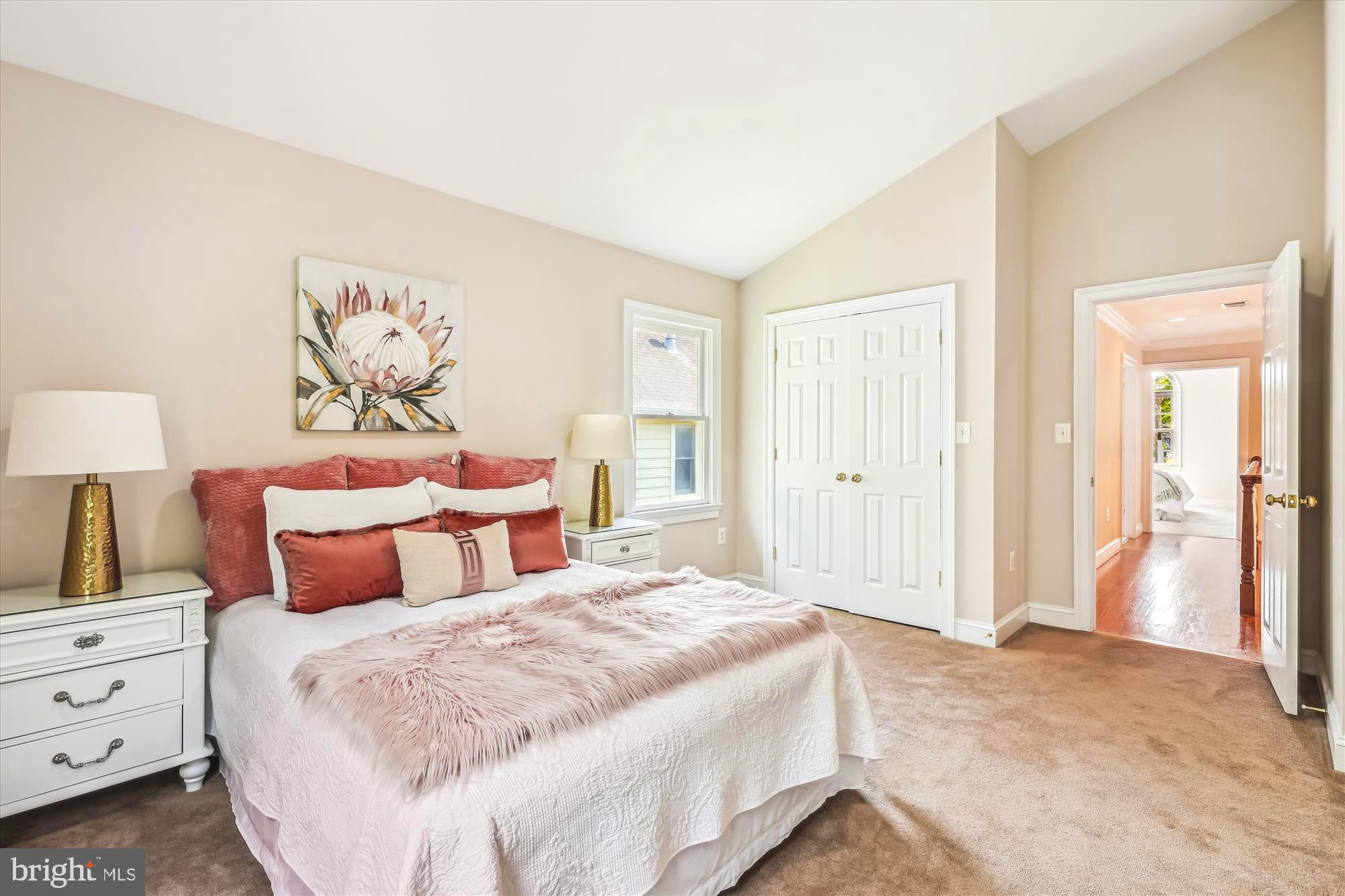 LEE HEIGHTS - Residential