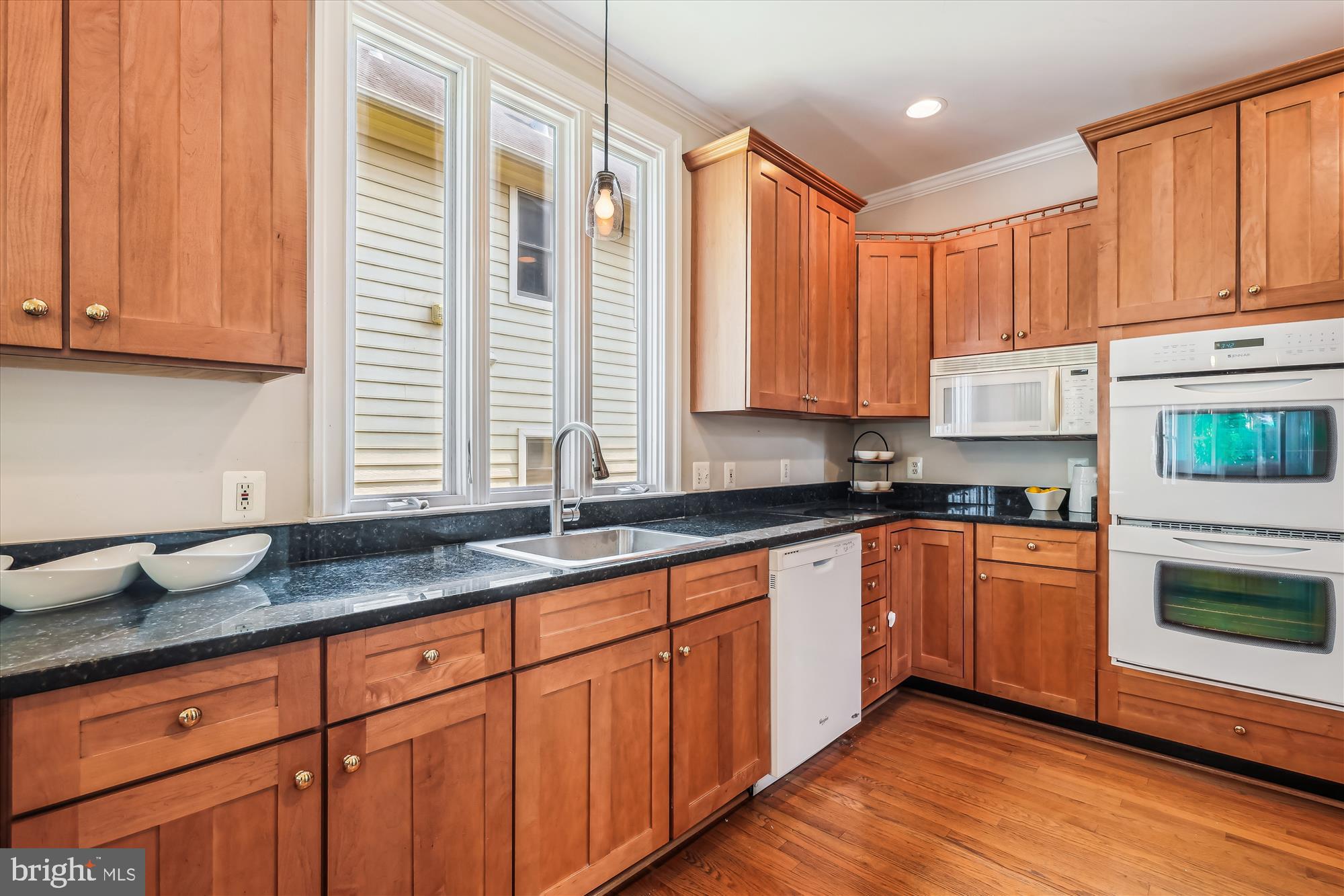 LEE HEIGHTS - Residential