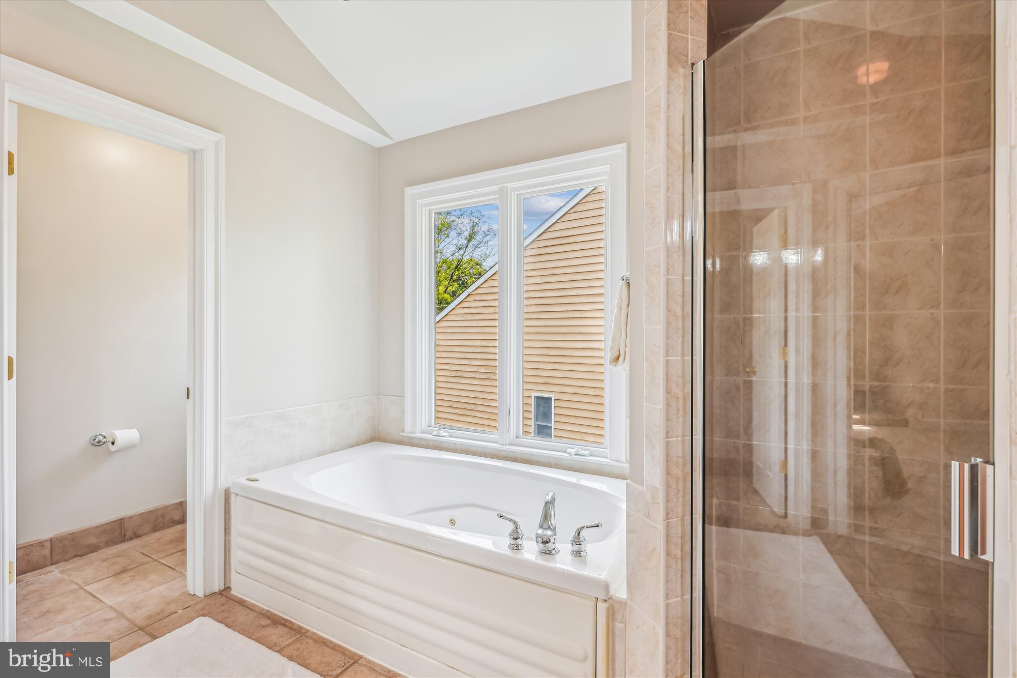 LEE HEIGHTS - Residential