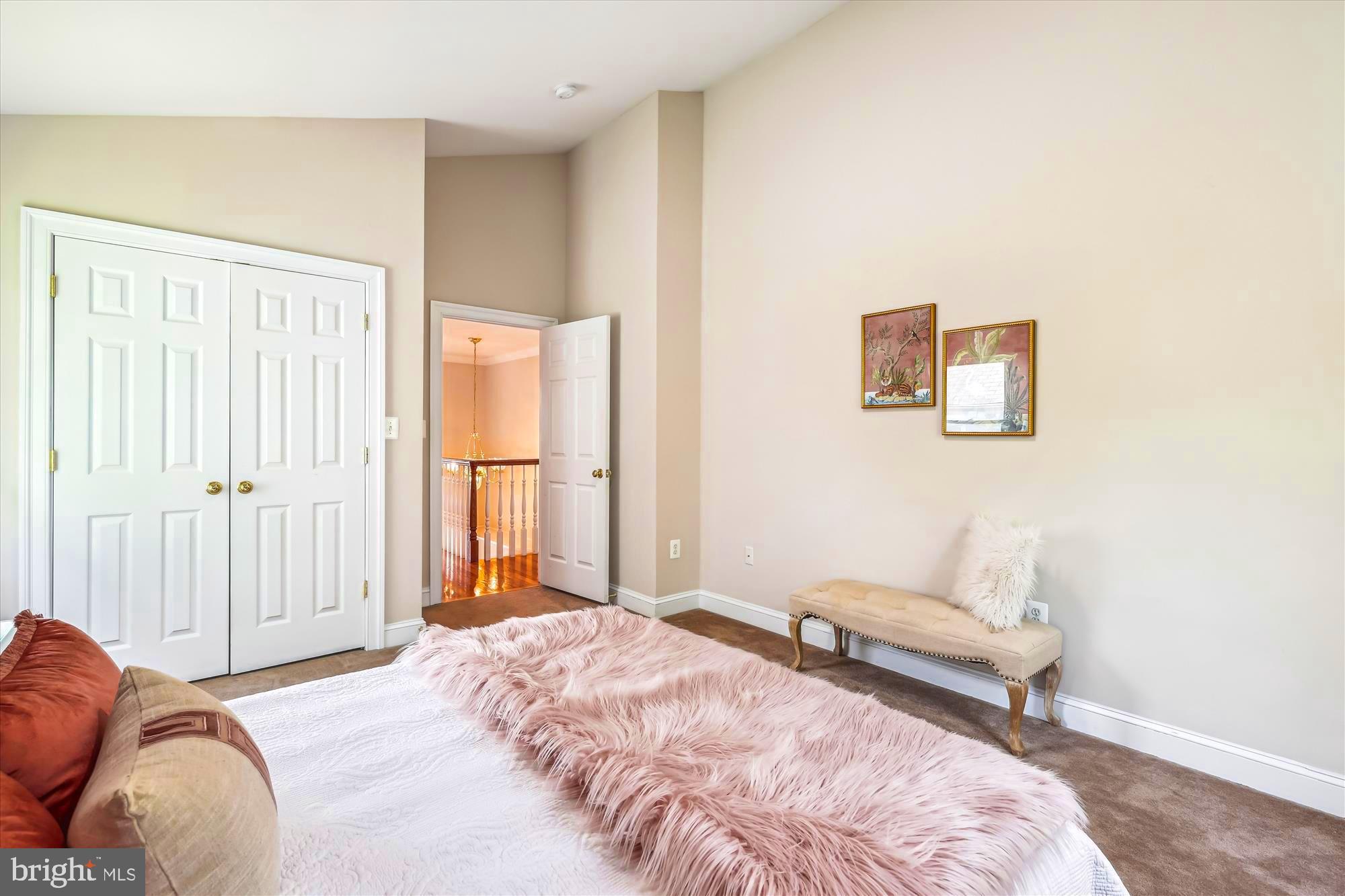 LEE HEIGHTS - Residential