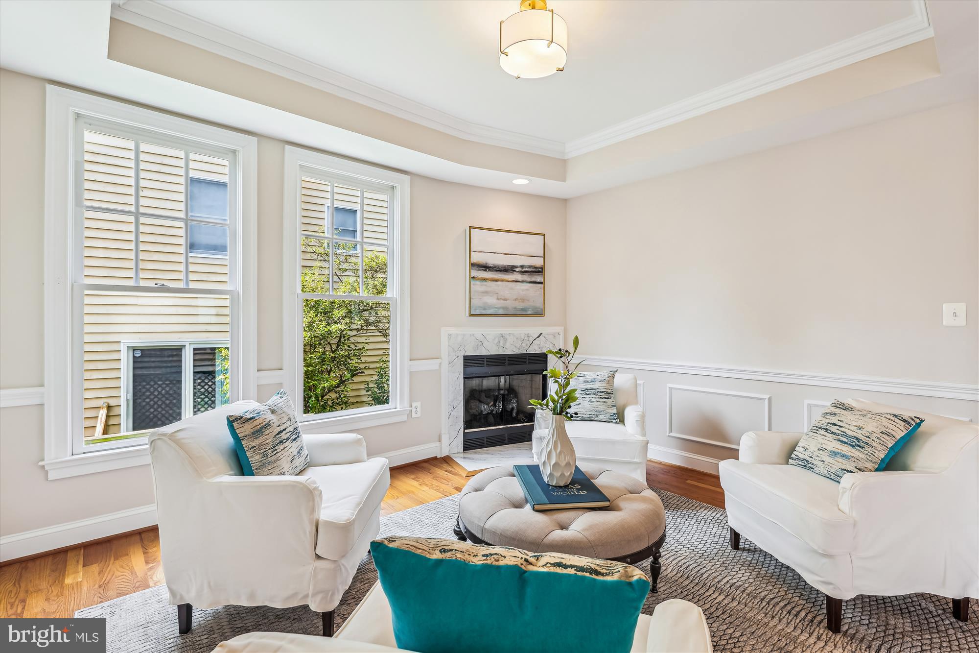 LEE HEIGHTS - Residential