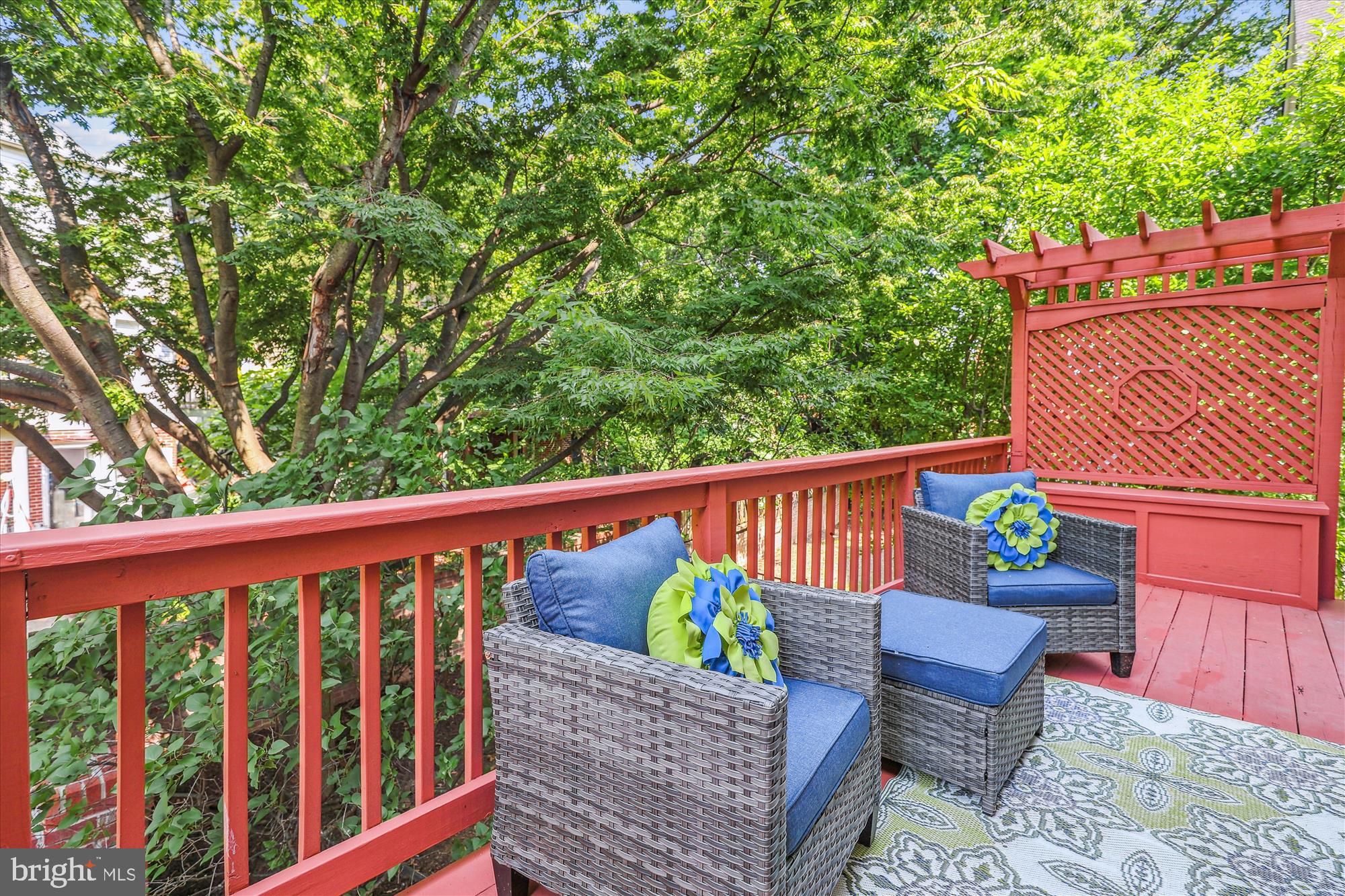 LEE HEIGHTS - Residential