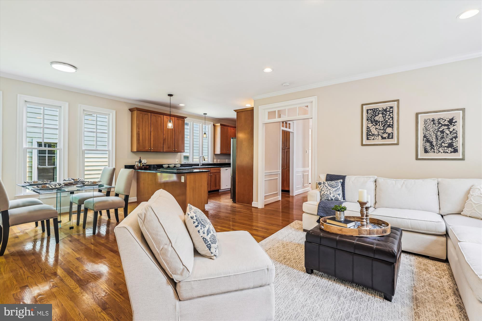 LEE HEIGHTS - Residential