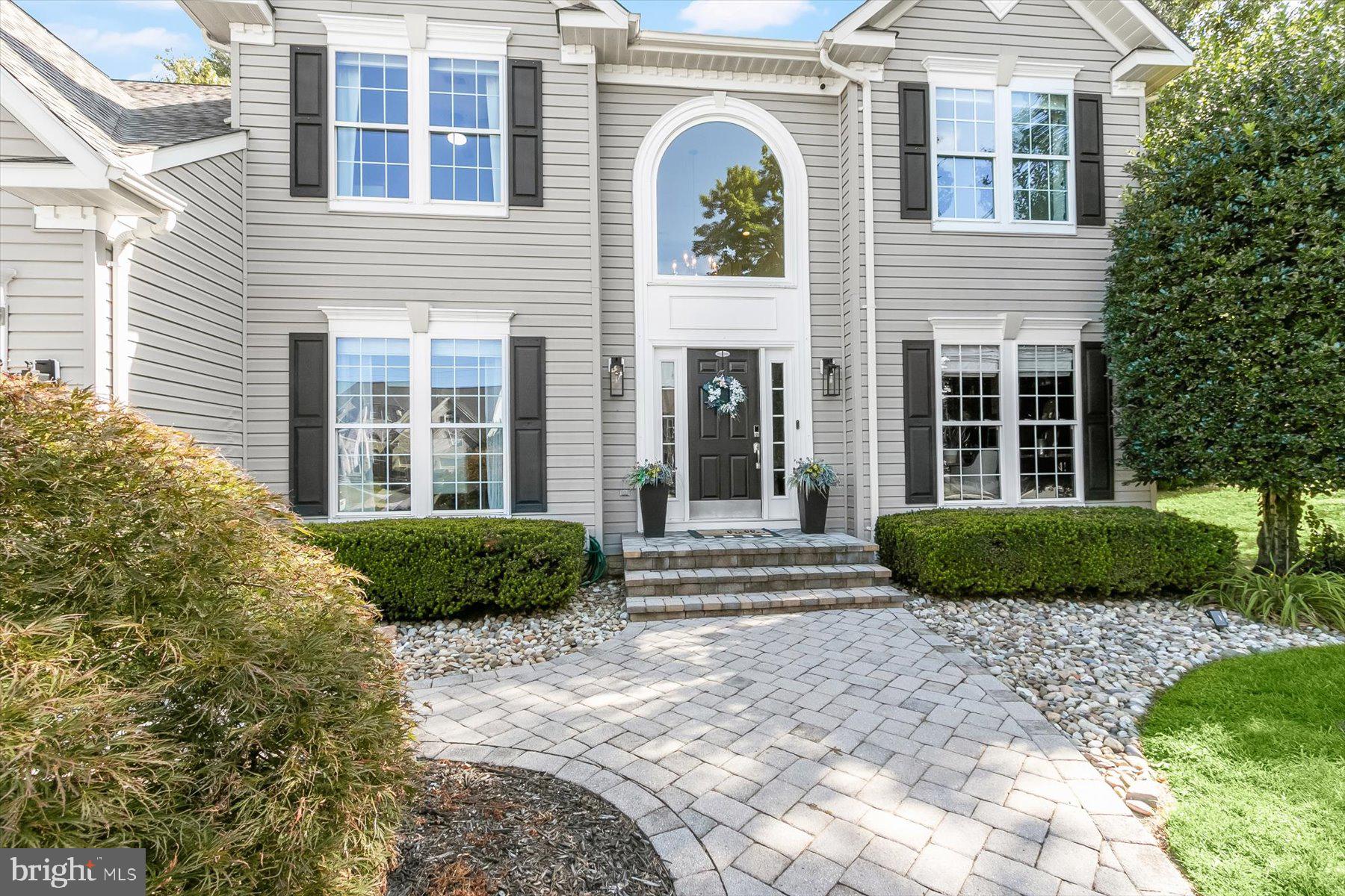 2106 AUTUMN HAZE COURT