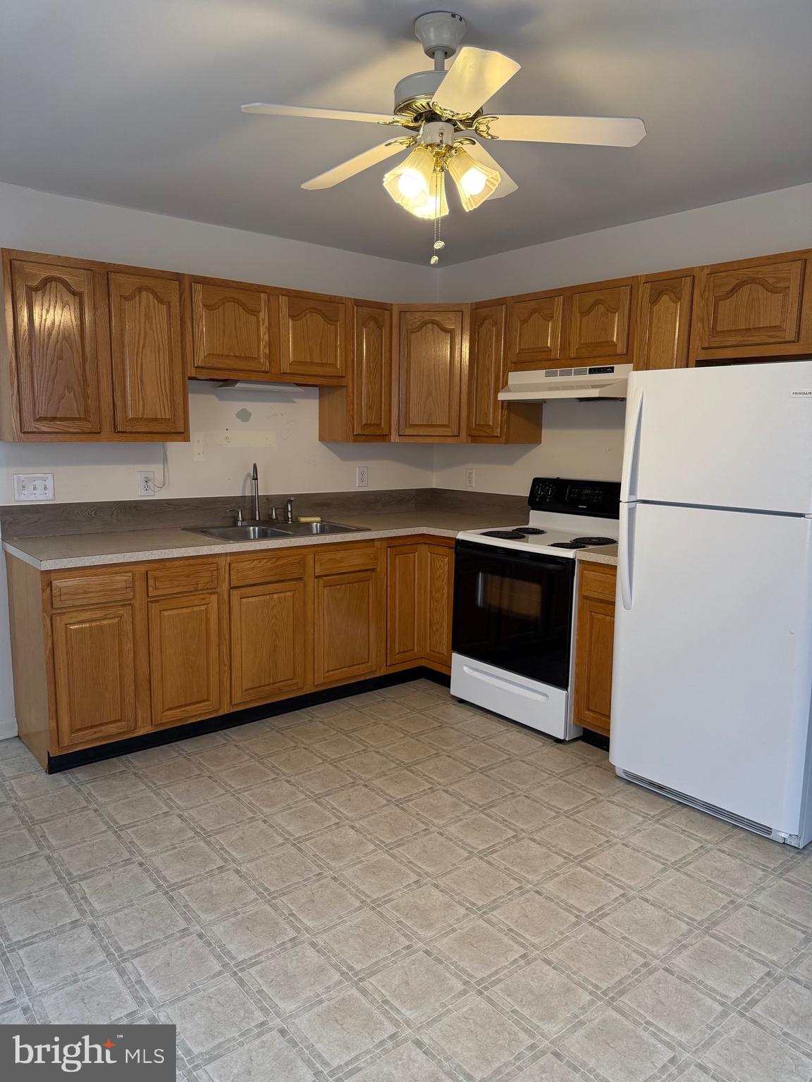 244 RED HILL ROAD MAIN HOUSE