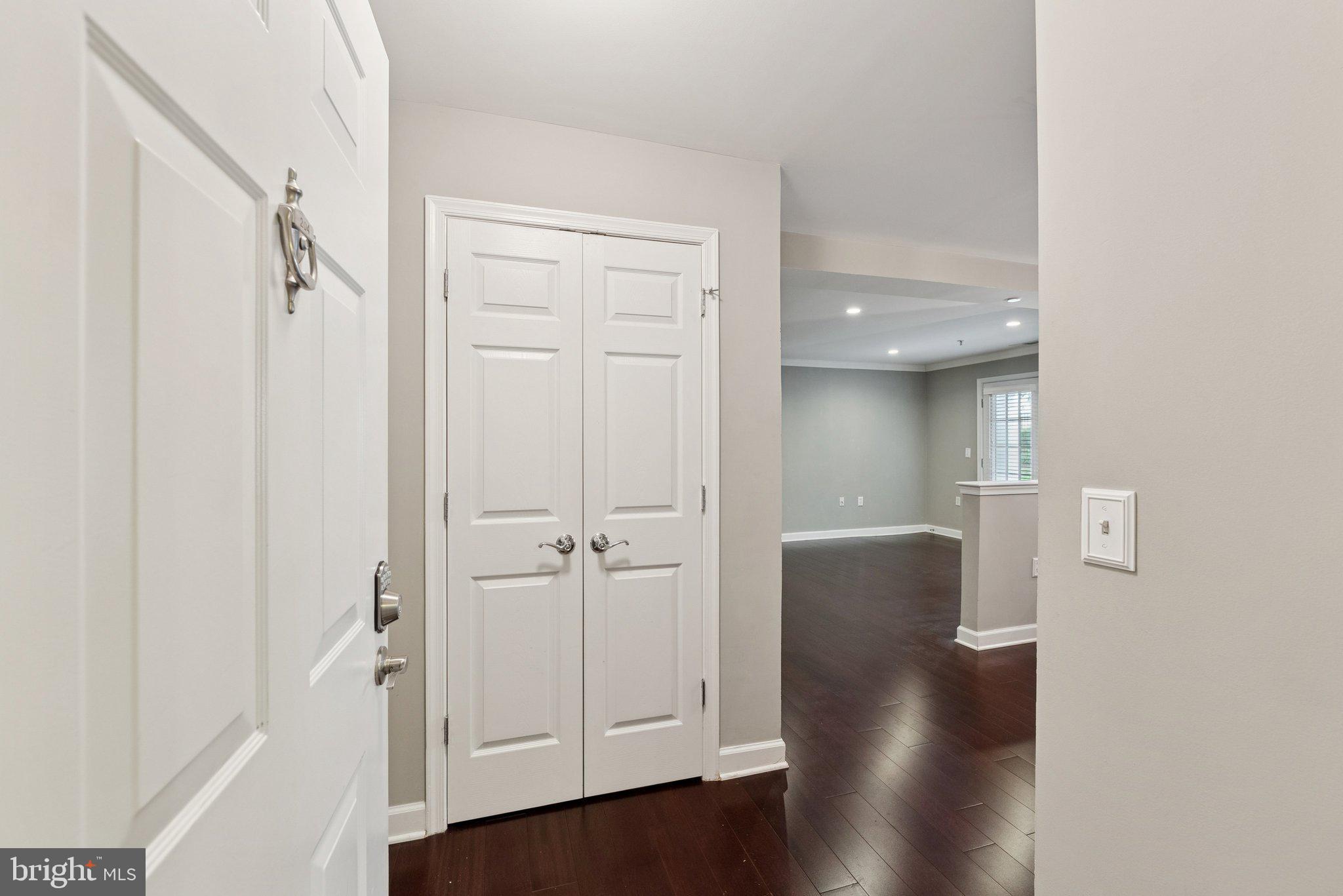 4163 S FOUR MILE RUN DRIVE 204