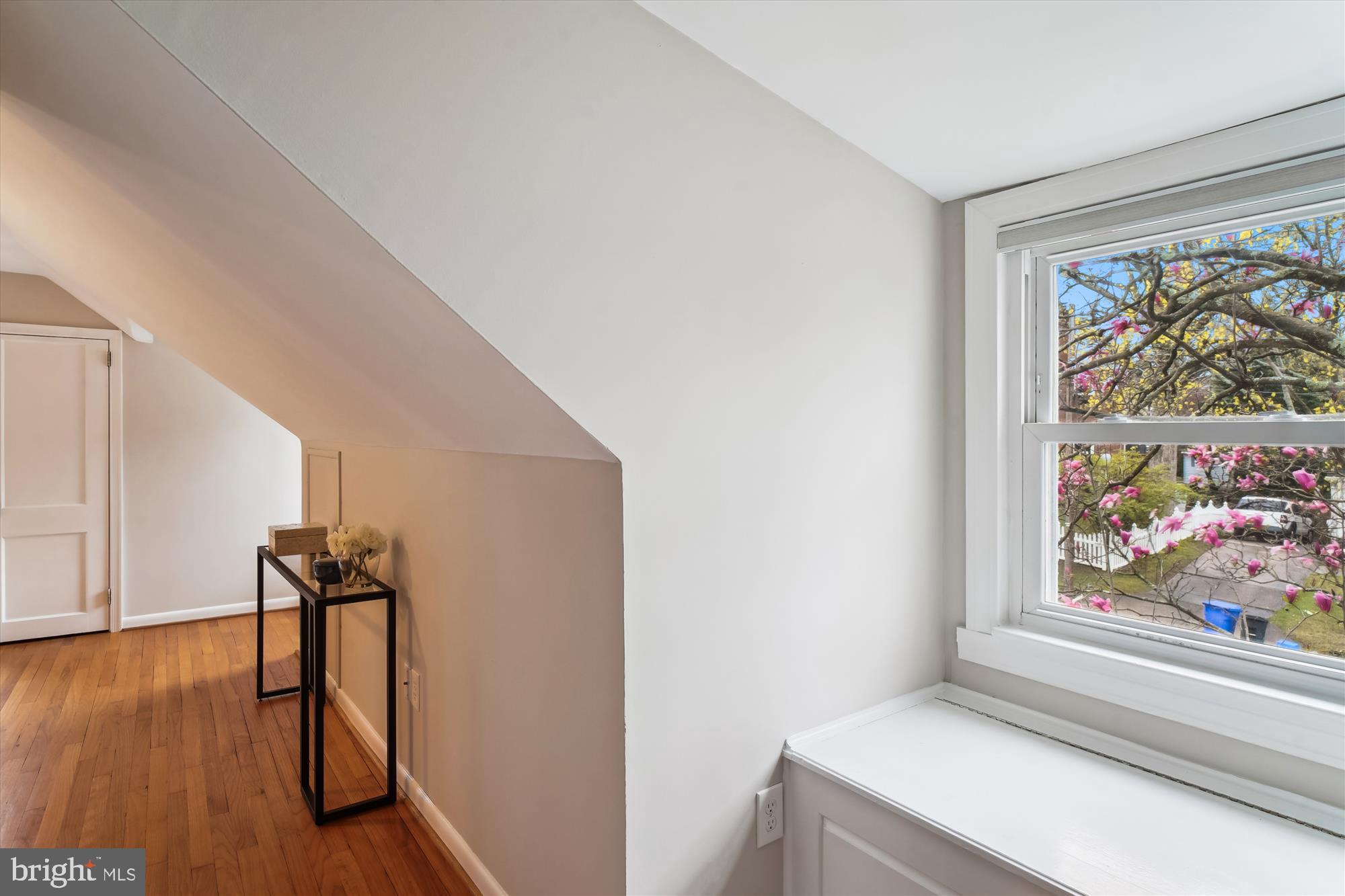 CAMERON HEIGHTS - Residential