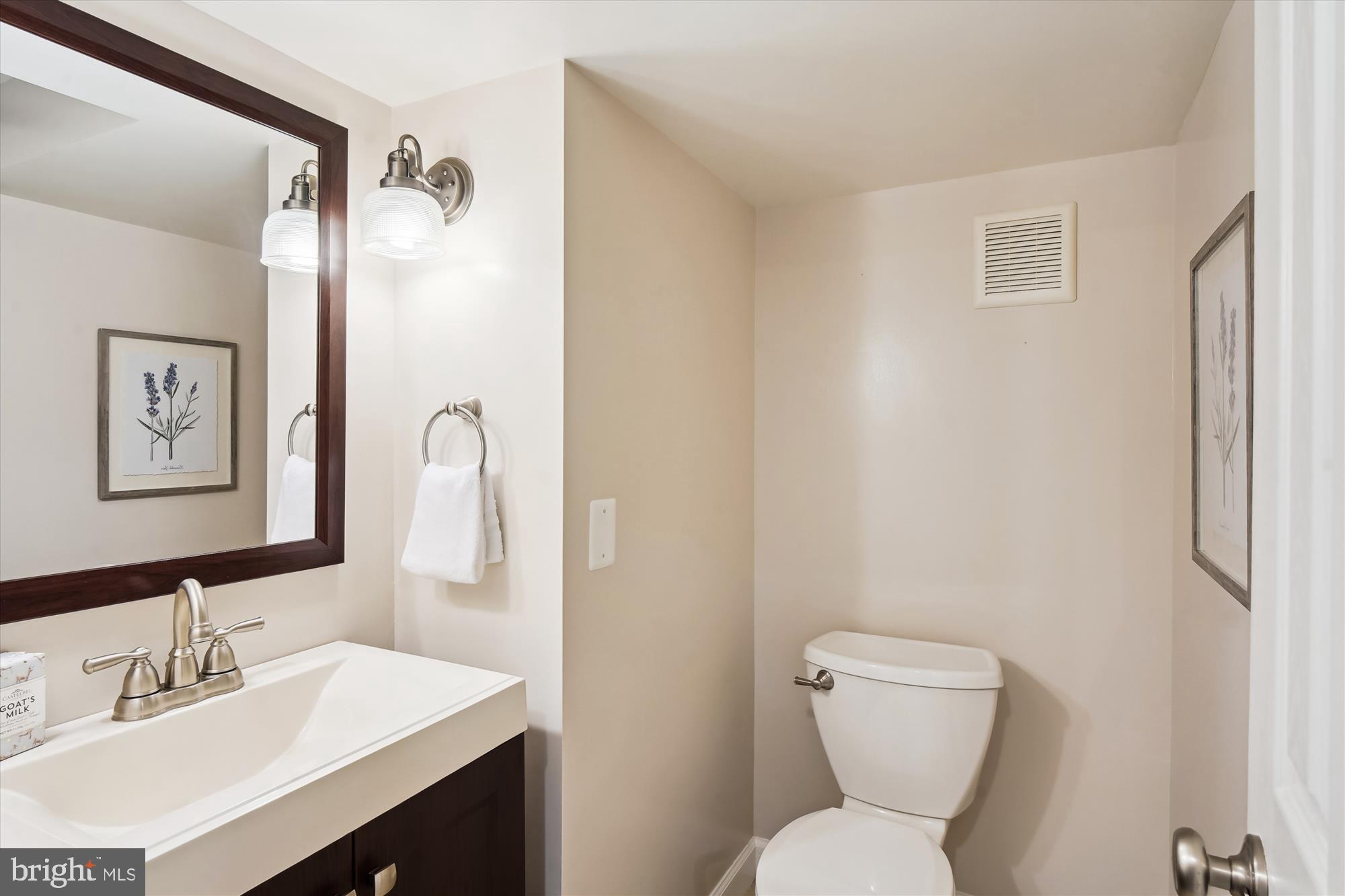 CAMERON HEIGHTS - Residential