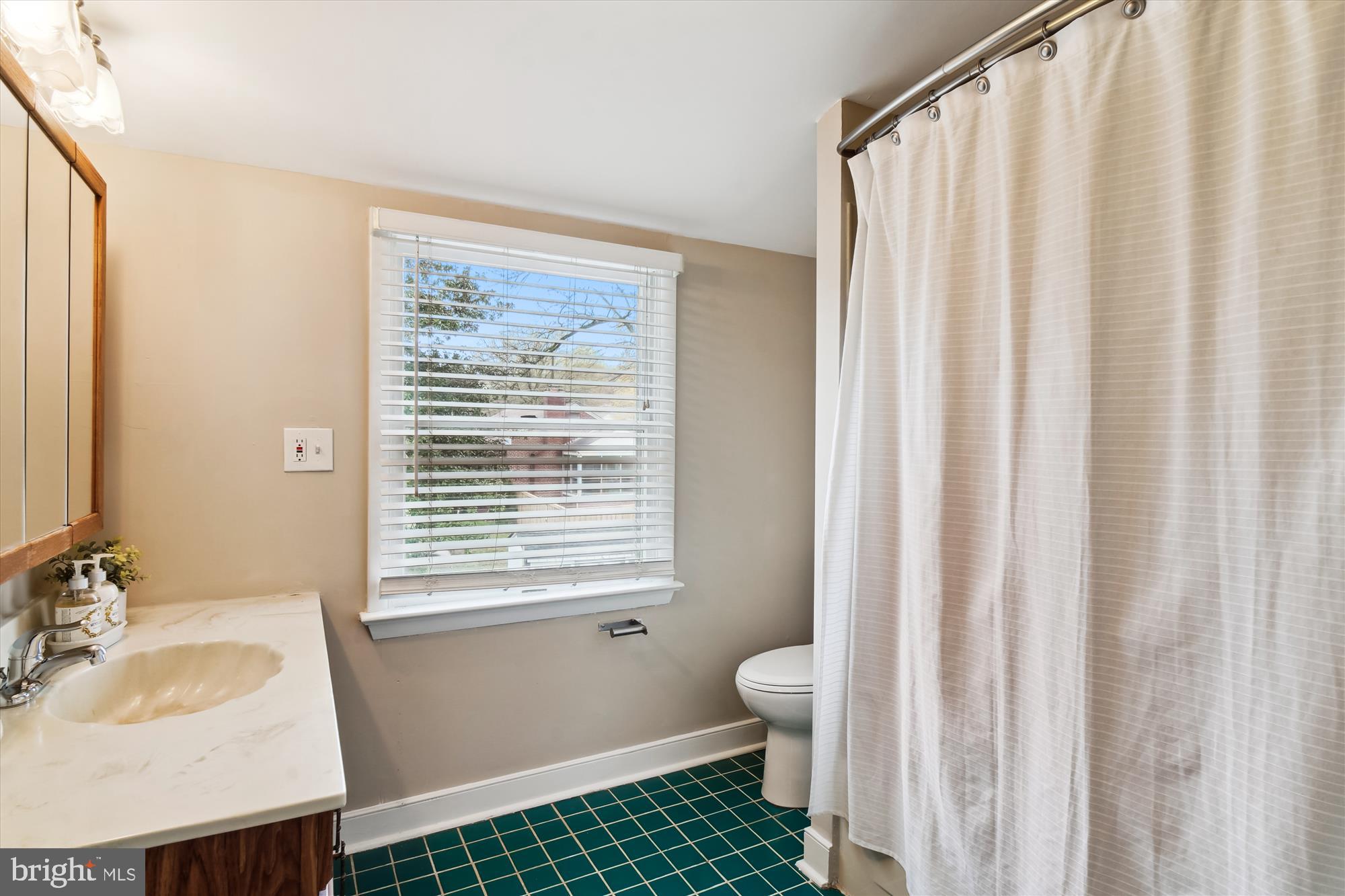 CAMERON HEIGHTS - Residential