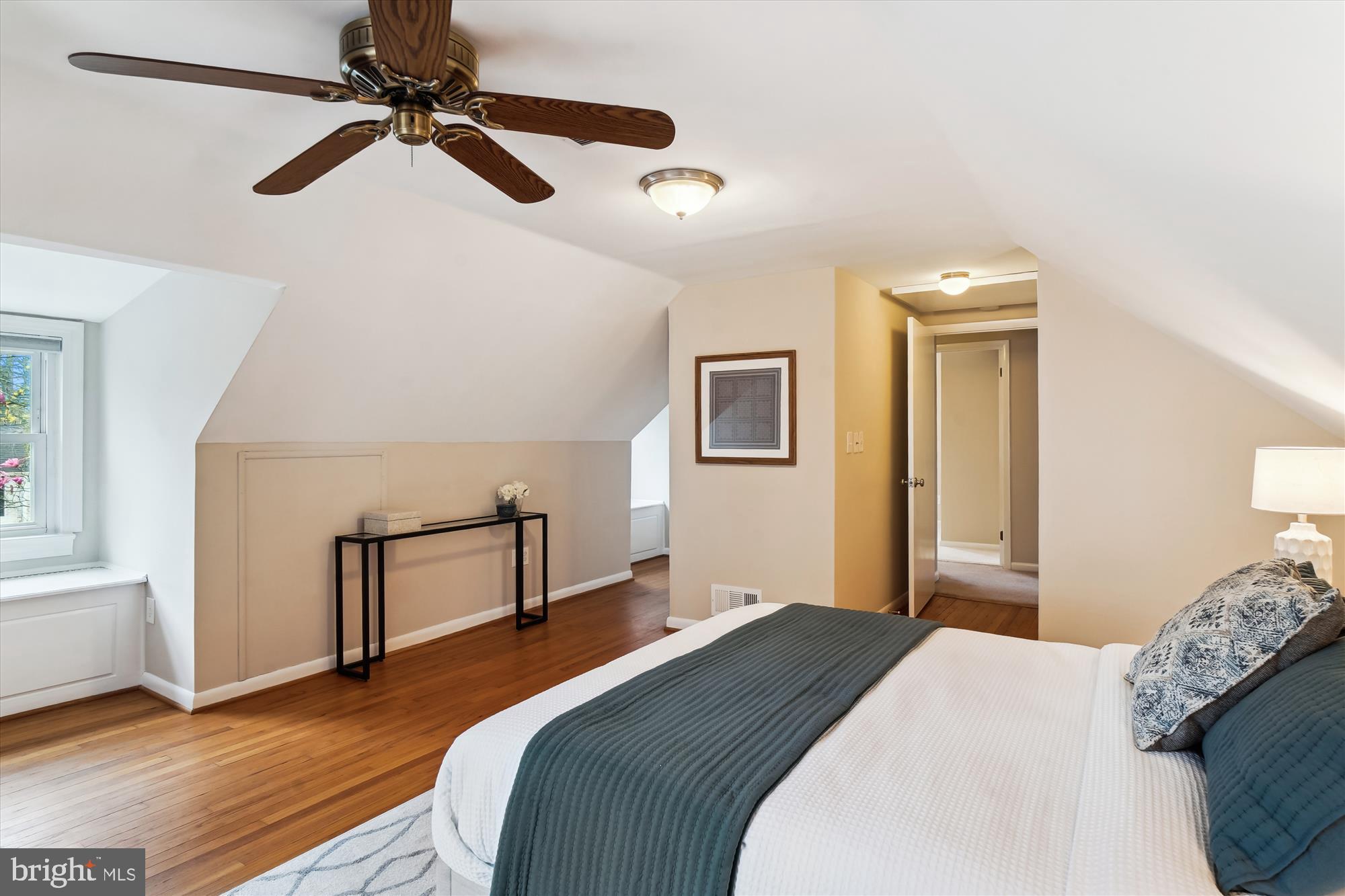 CAMERON HEIGHTS - Residential