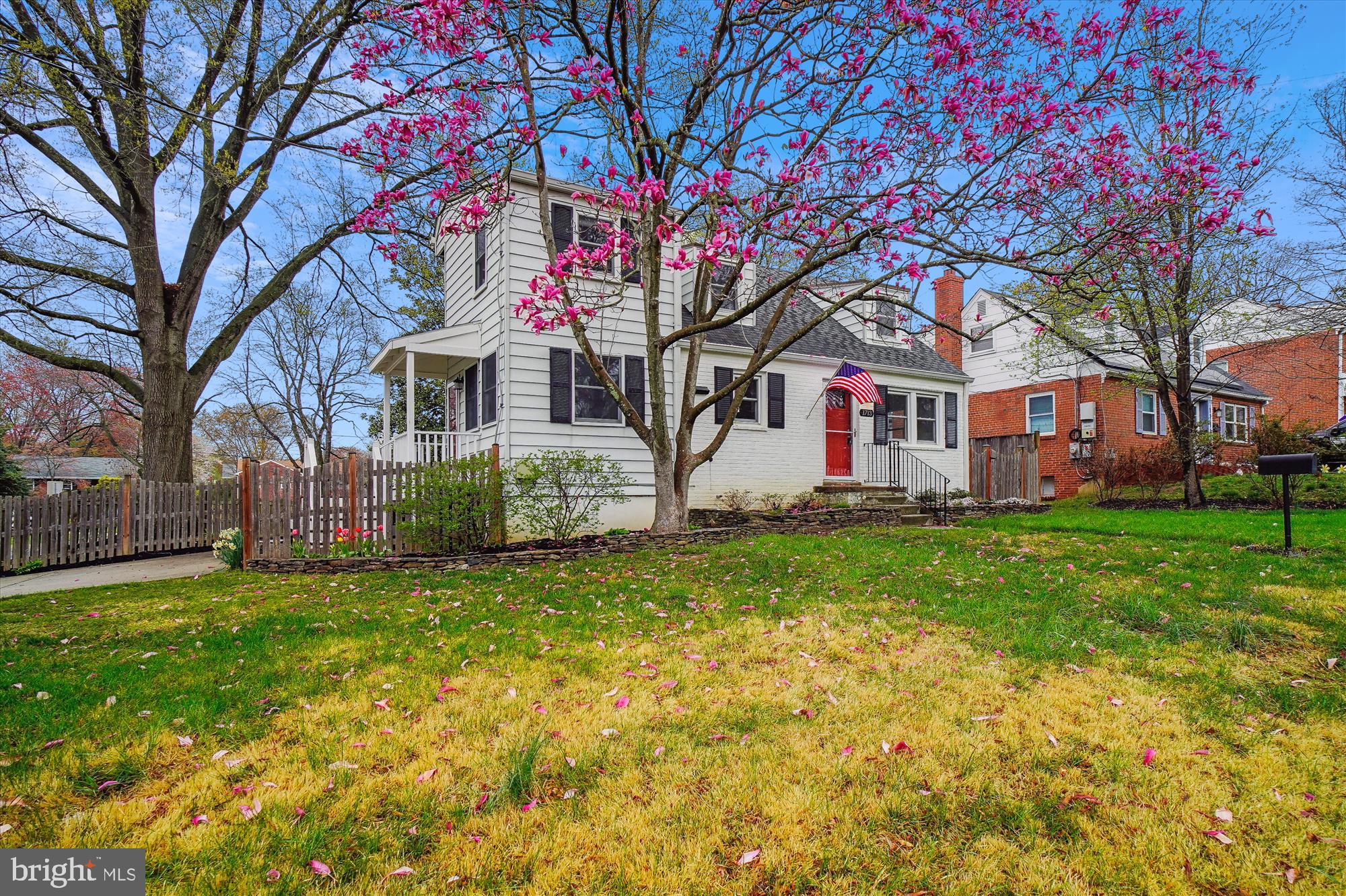 CAMERON HEIGHTS - Residential