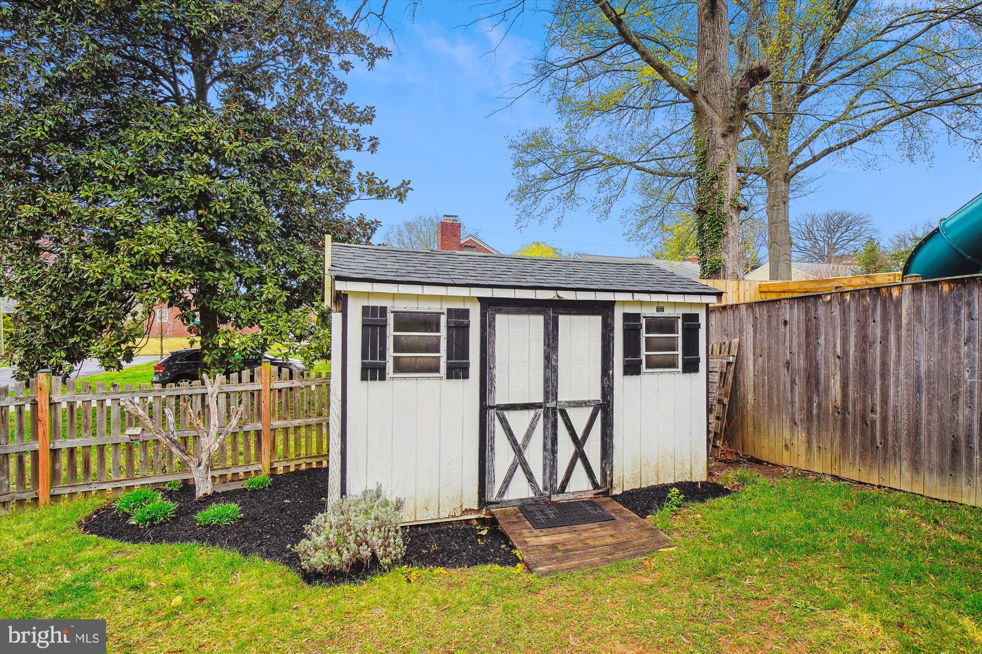 CAMERON HEIGHTS - Residential