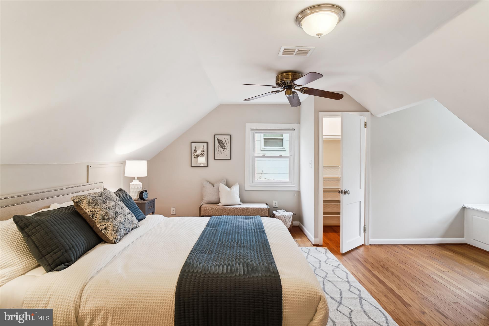 CAMERON HEIGHTS - Residential