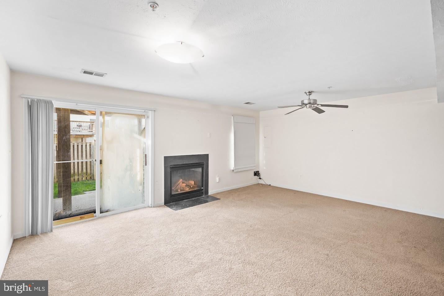 THE WOODYARD PLAT 1> - Residential