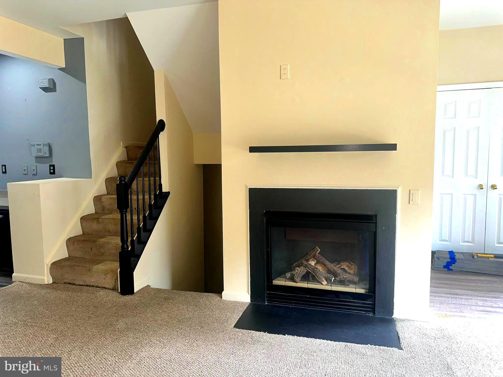 THE WOODYARD PLAT 1> - Residential