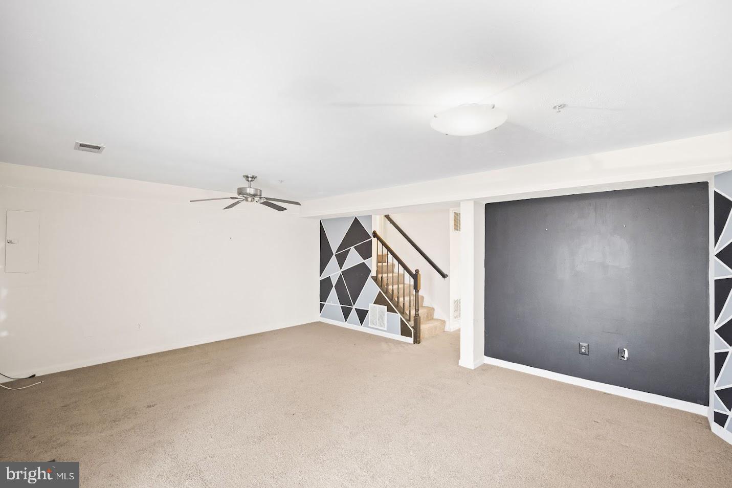 THE WOODYARD PLAT 1> - Residential