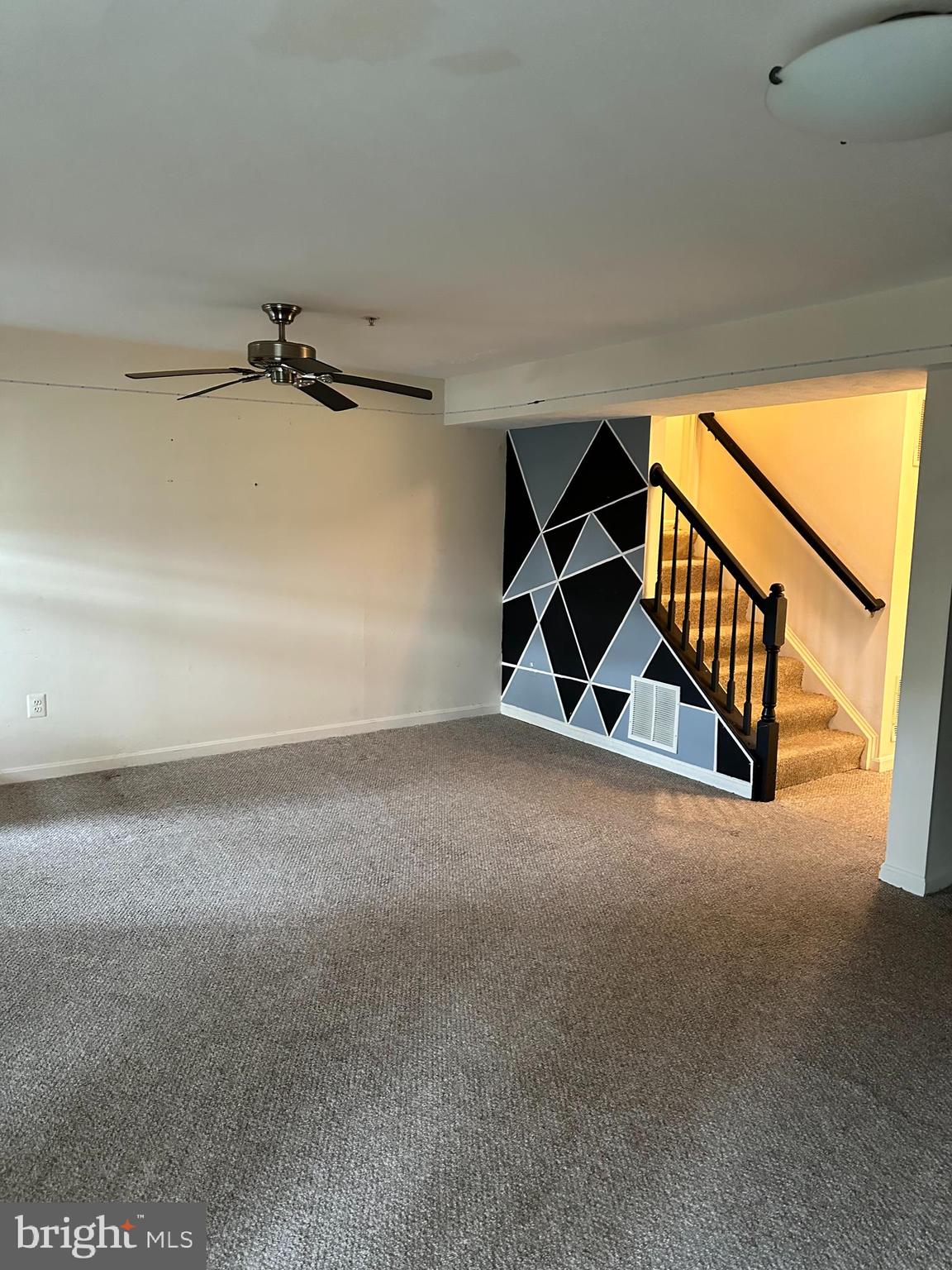 THE WOODYARD PLAT 1> - Residential