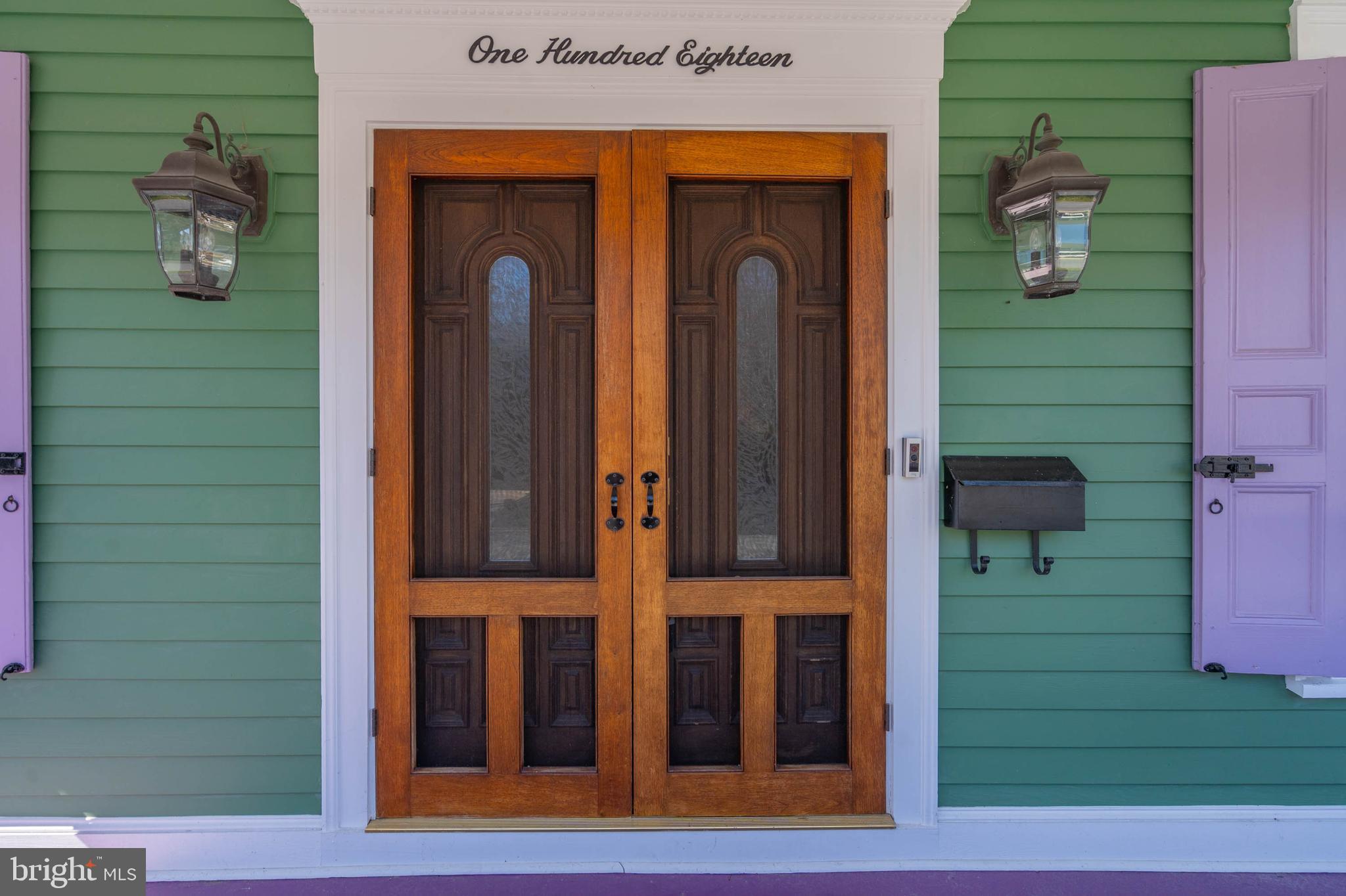 118 JEFFERSON AVENUE