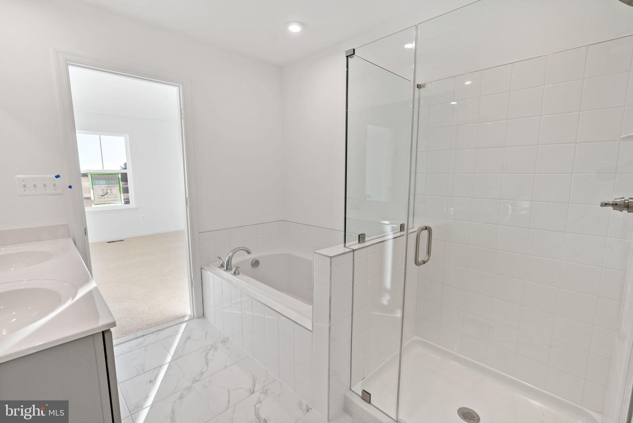 SOUTH BROOK - Residential