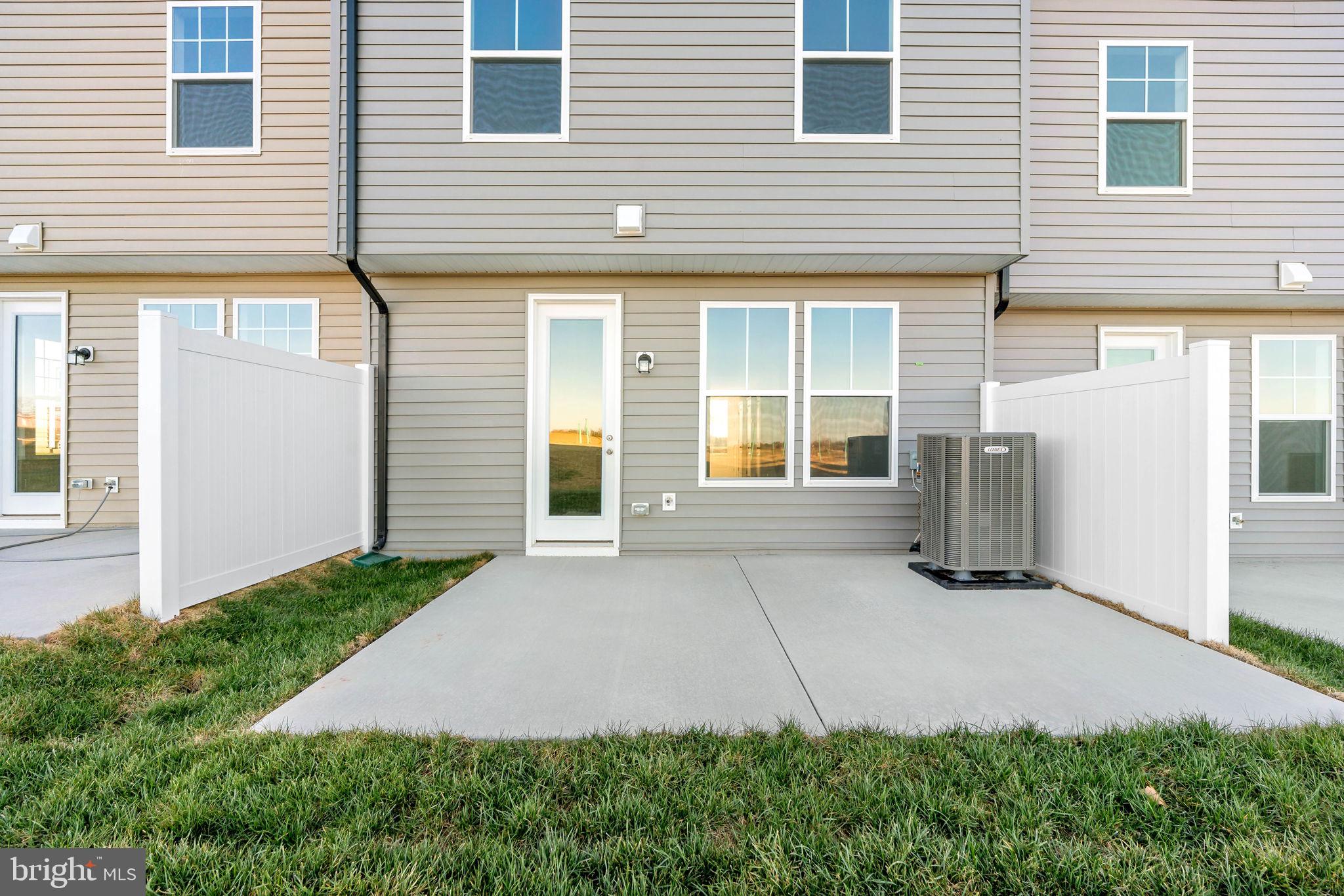 SOUTH BROOK - Residential