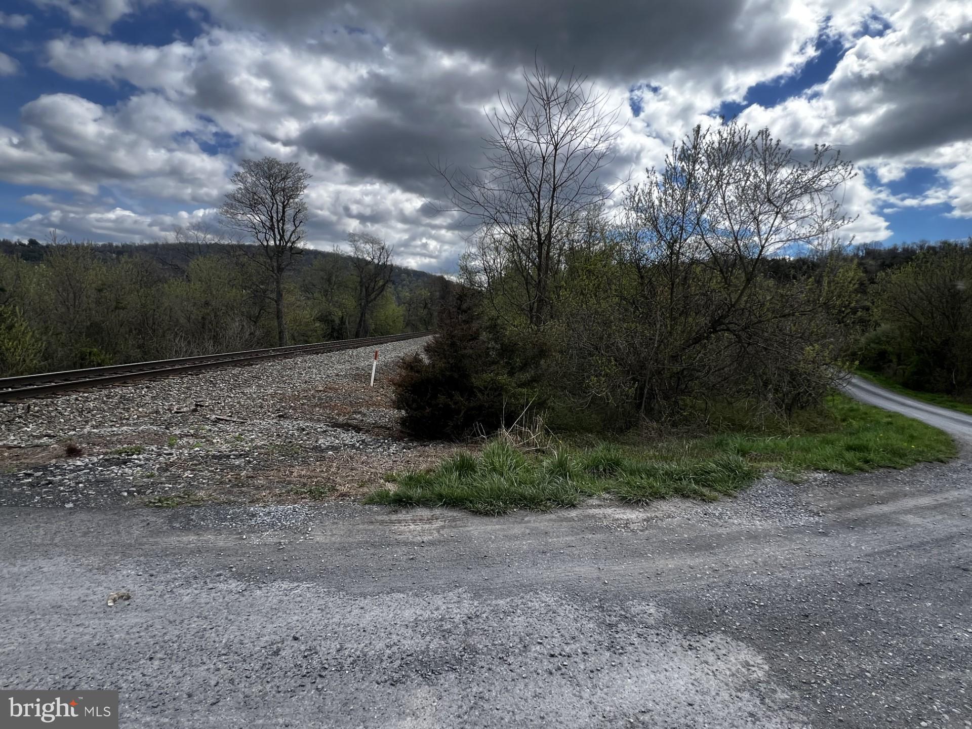 APPLEWOOD ESTATES - Commercial Sale