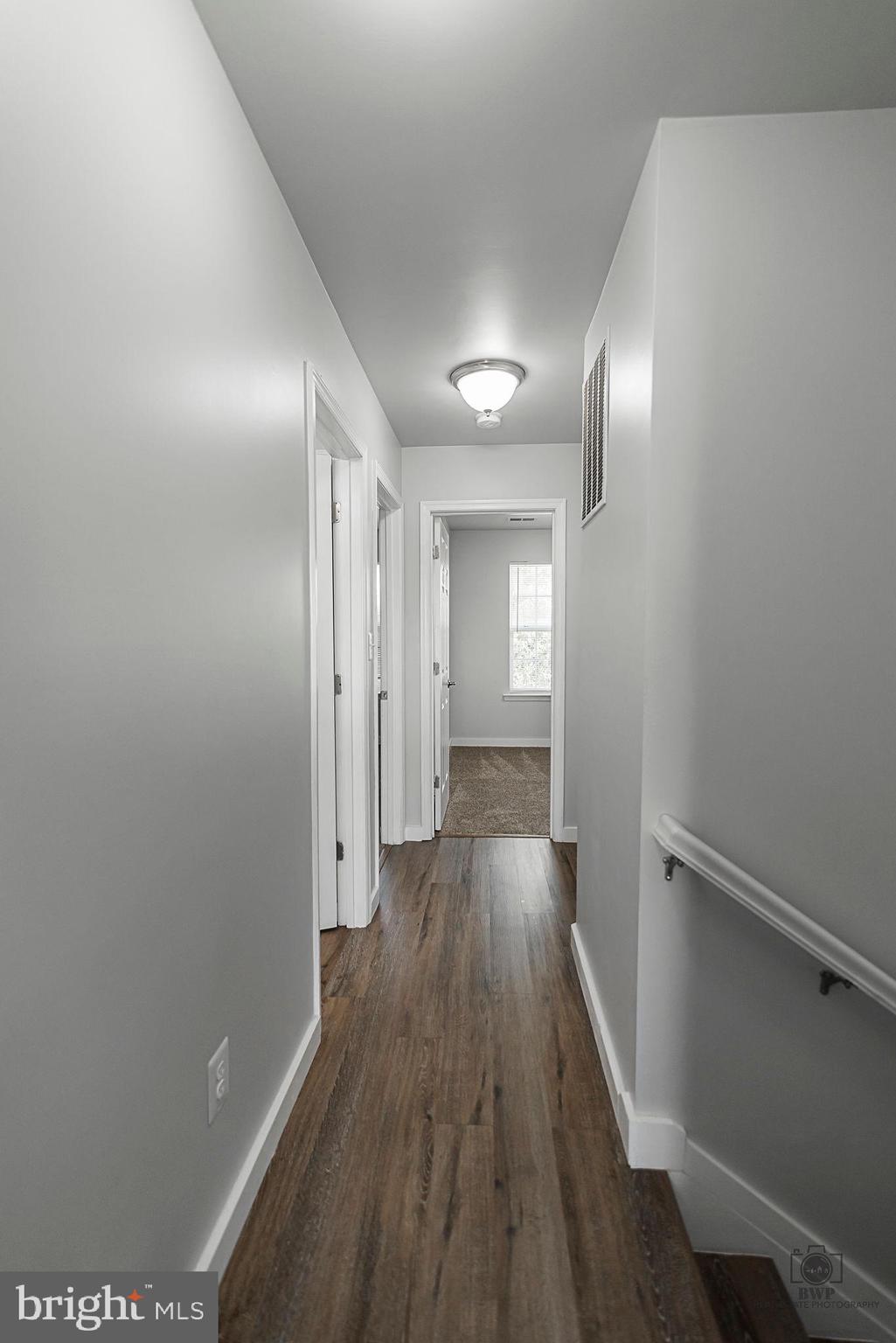 LAKELAND PLACE - Residential Lease