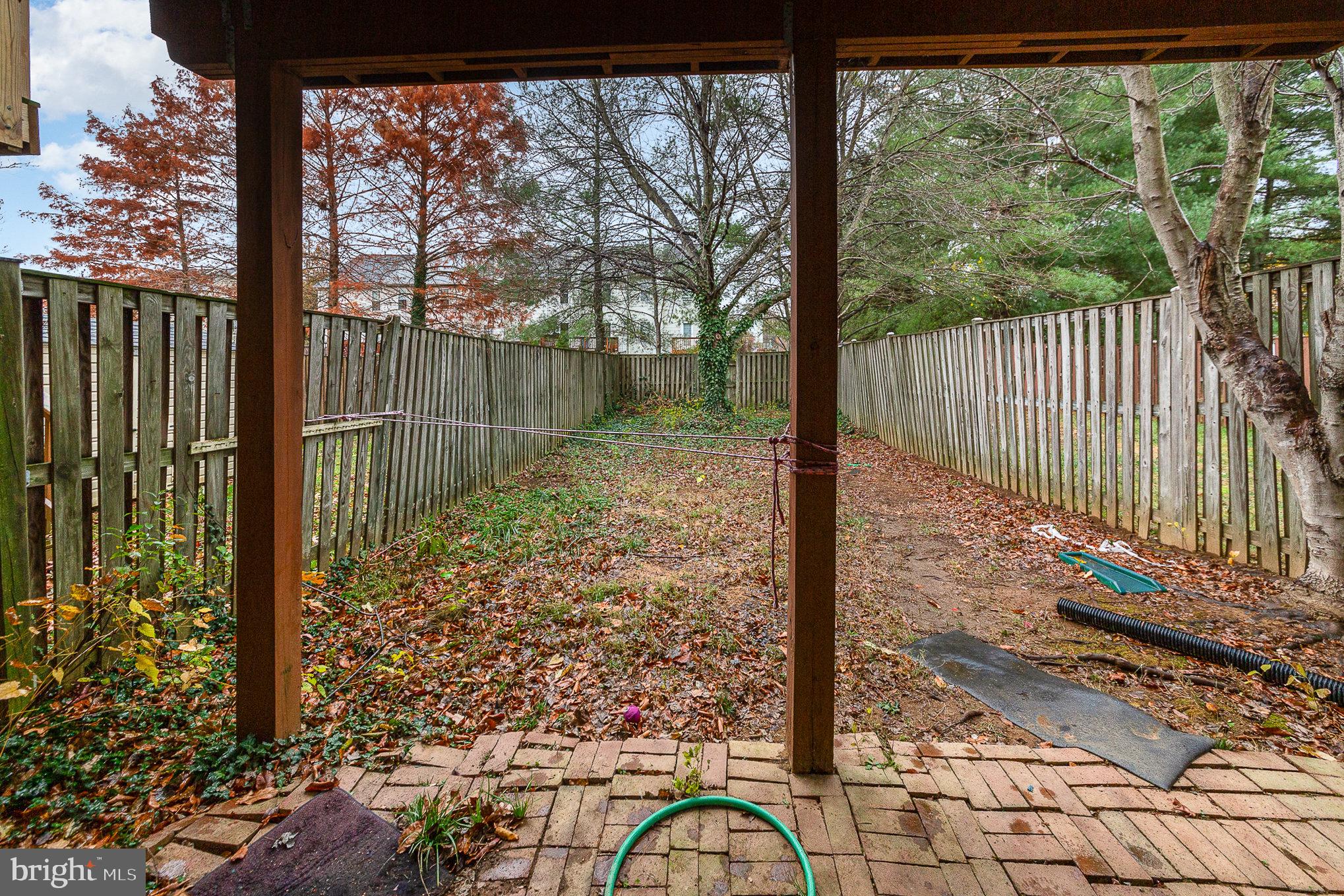 COUNTRY WALK - Residential