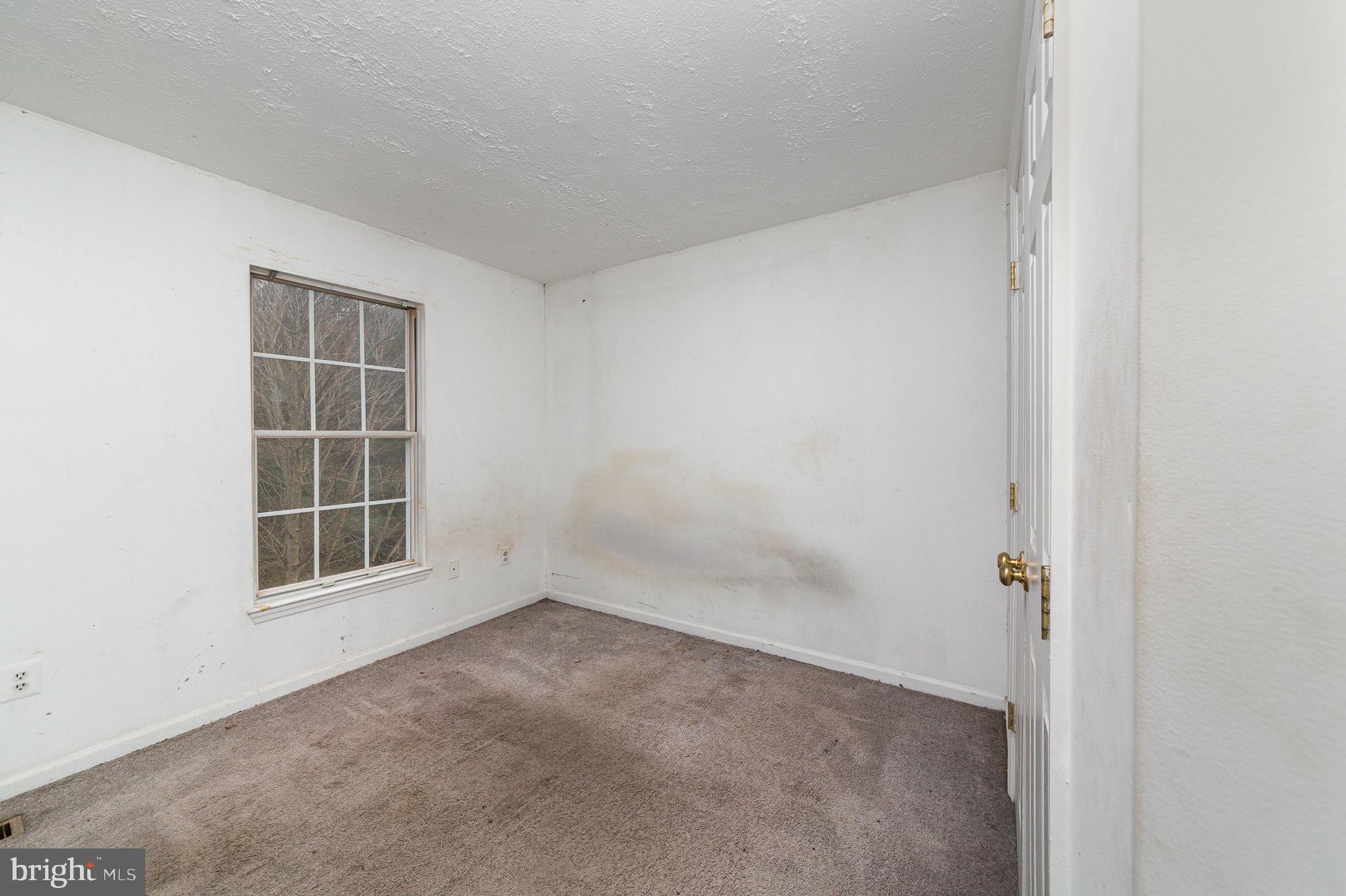 COUNTRY WALK - Residential