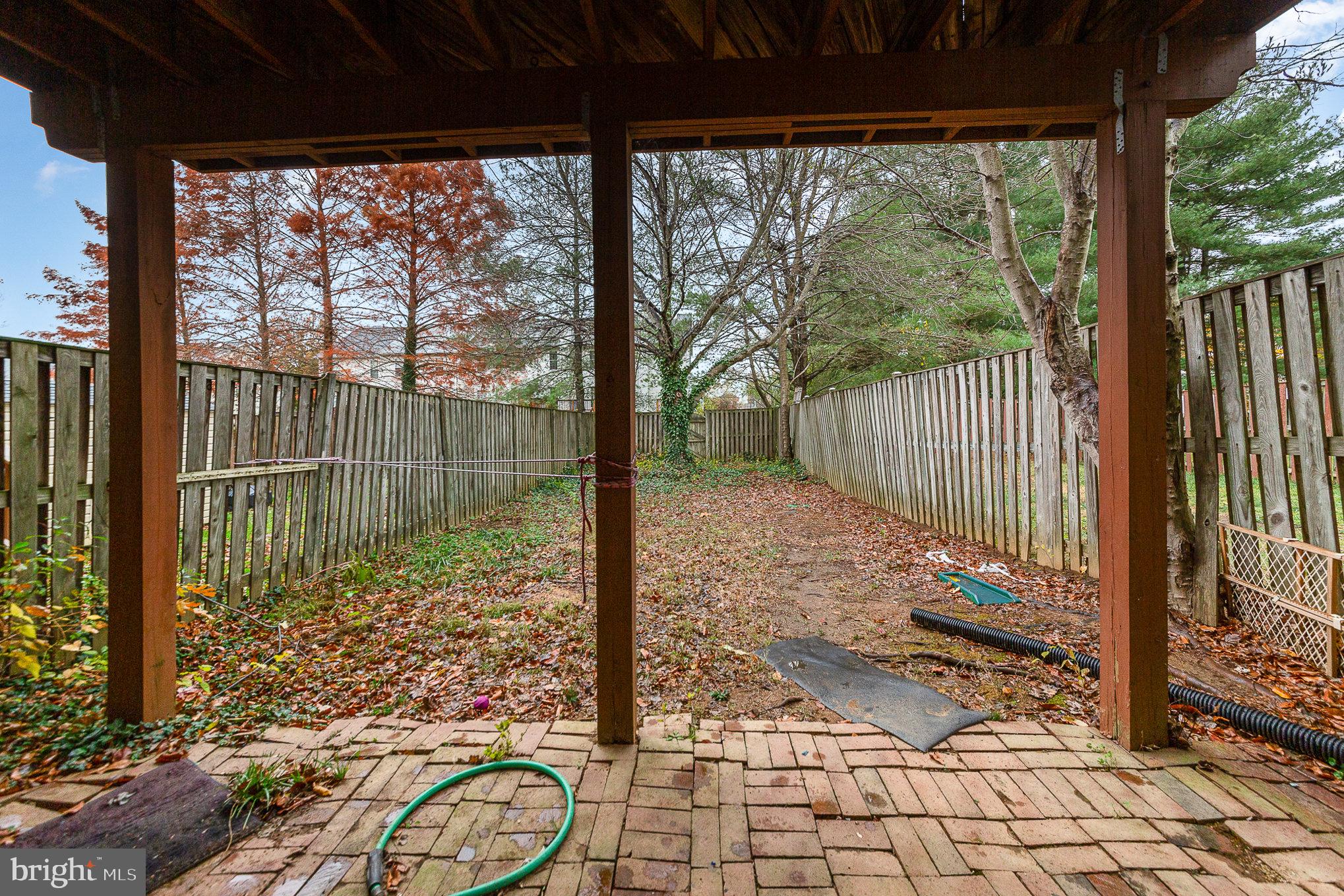 COUNTRY WALK - Residential