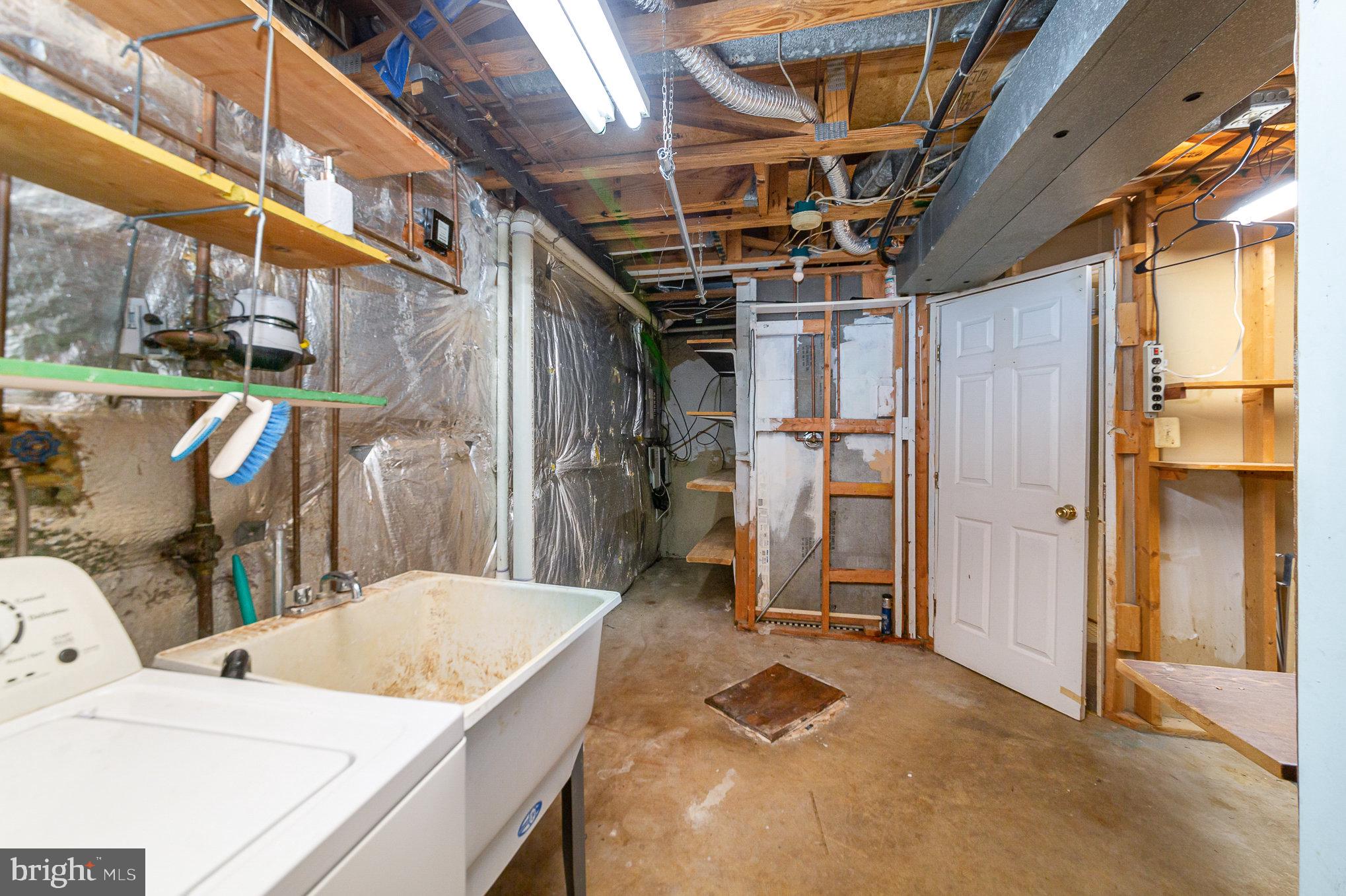 COUNTRY WALK - Residential