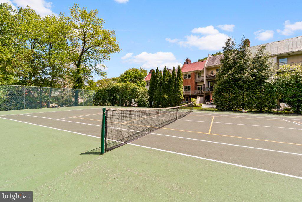 THORNTON WOOD - Residential