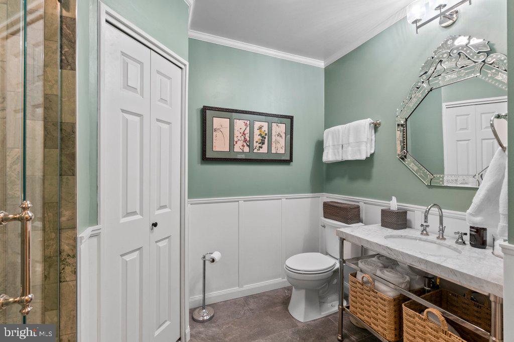 THORNTON WOOD - Residential