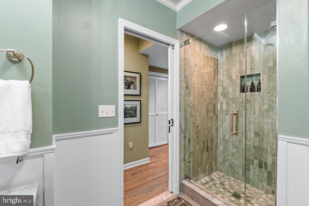 THORNTON WOOD - Residential