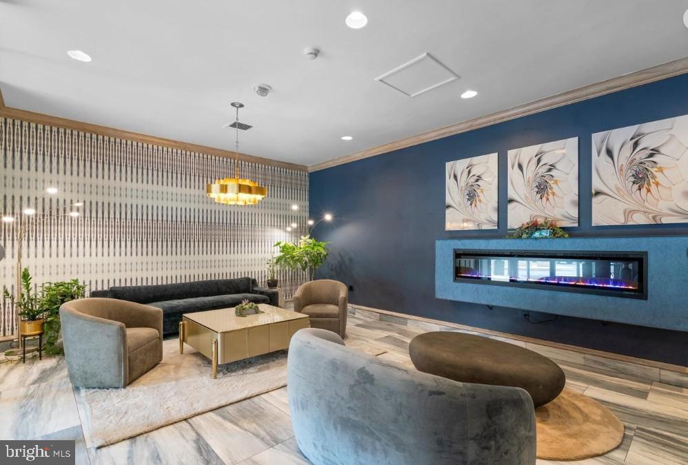 RIDGELY TOWSON CENTER - Commercial Sale