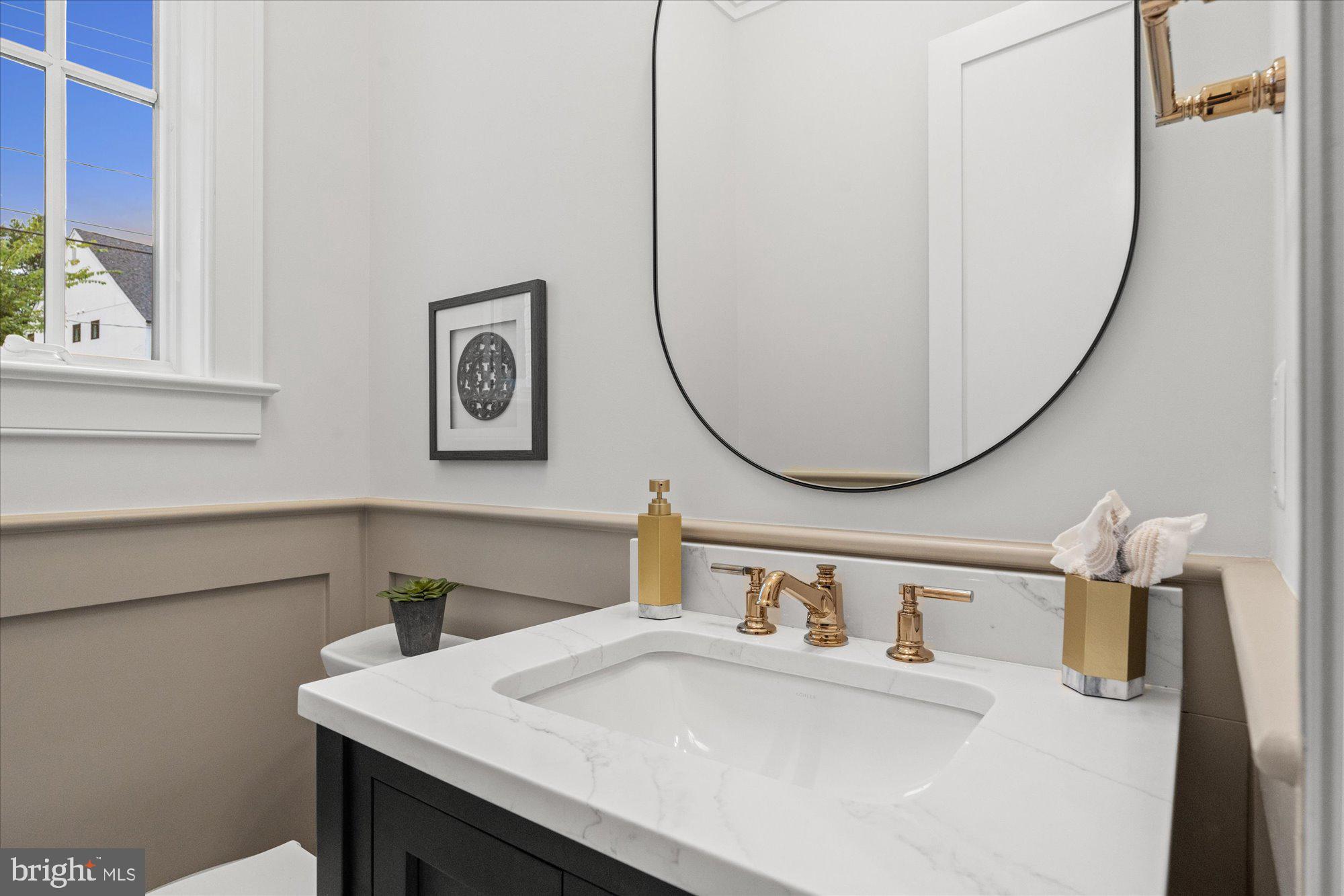 BROYHILL FOREST - Residential