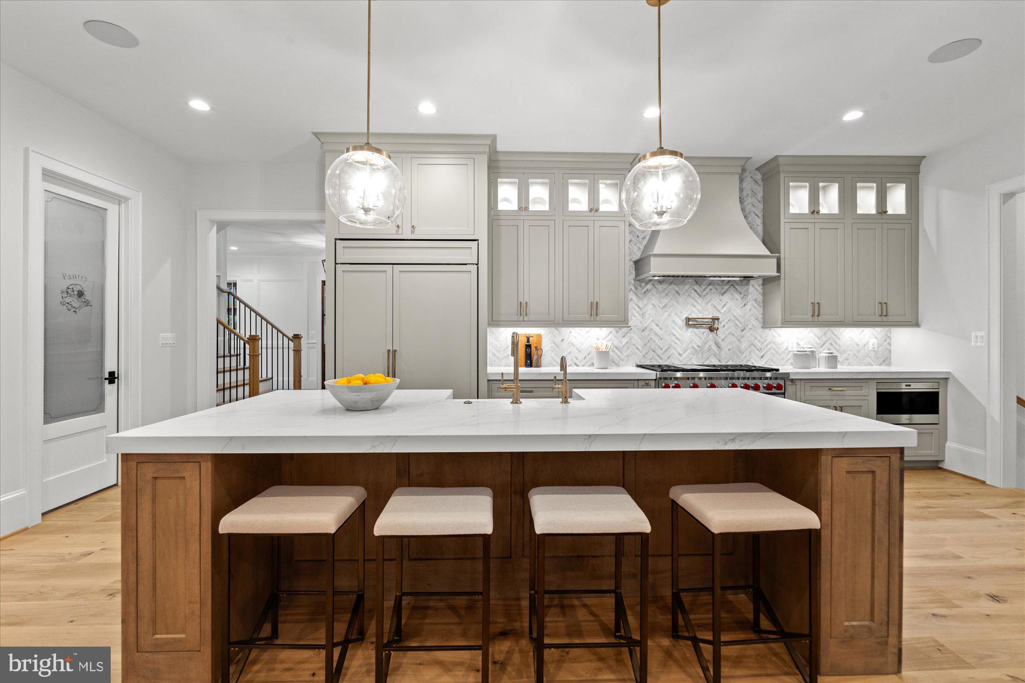 BROYHILL FOREST - Residential